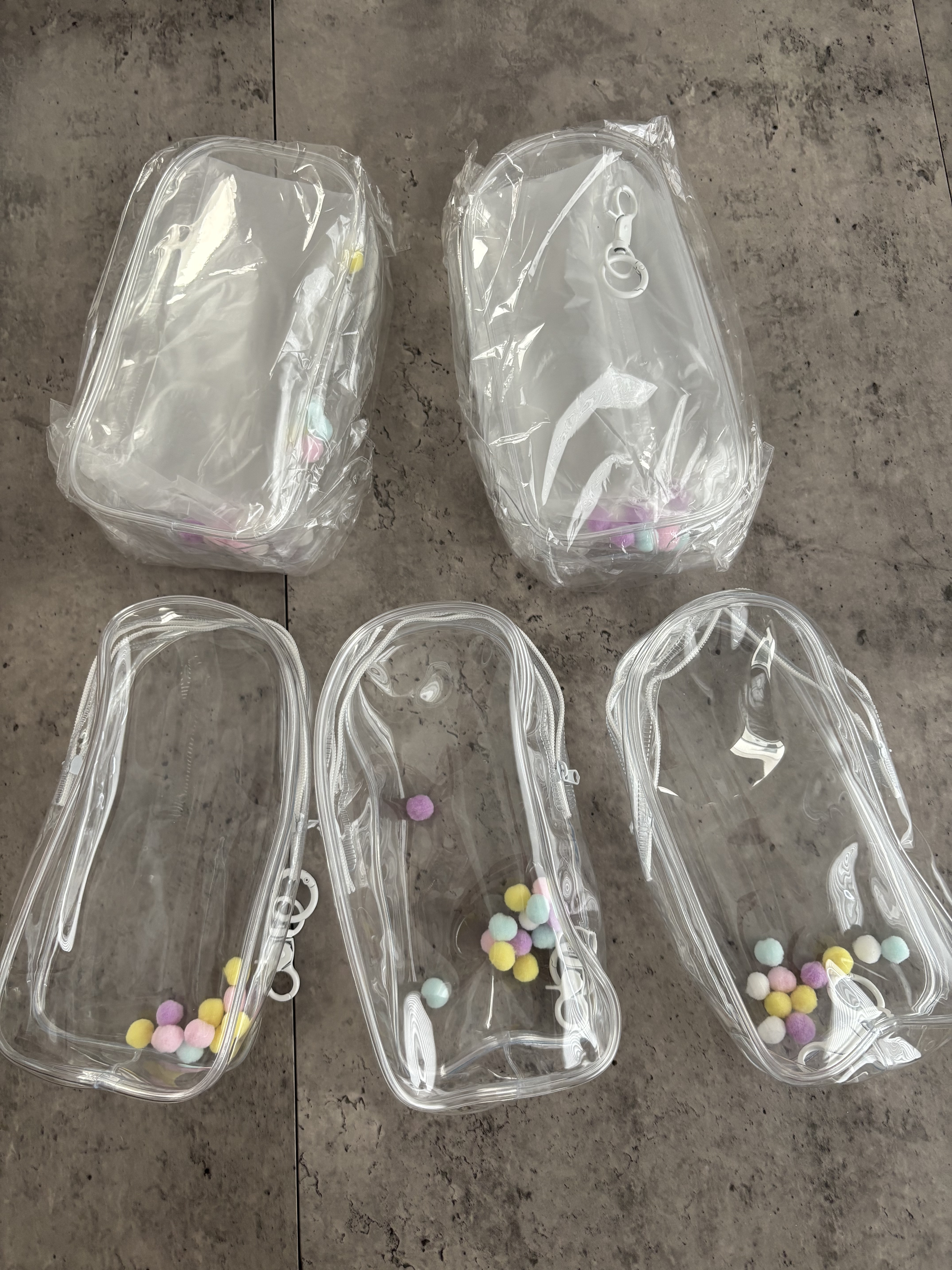 15 センチメートル Labubu バッグ透明プロテクターケースカラフルなオーガナイザーボックスぬいぐるみ屋外ディスプレイバッグキーホルダー人形アクセサリー /AliExpress/その他を使ったクチコミ（1枚目）