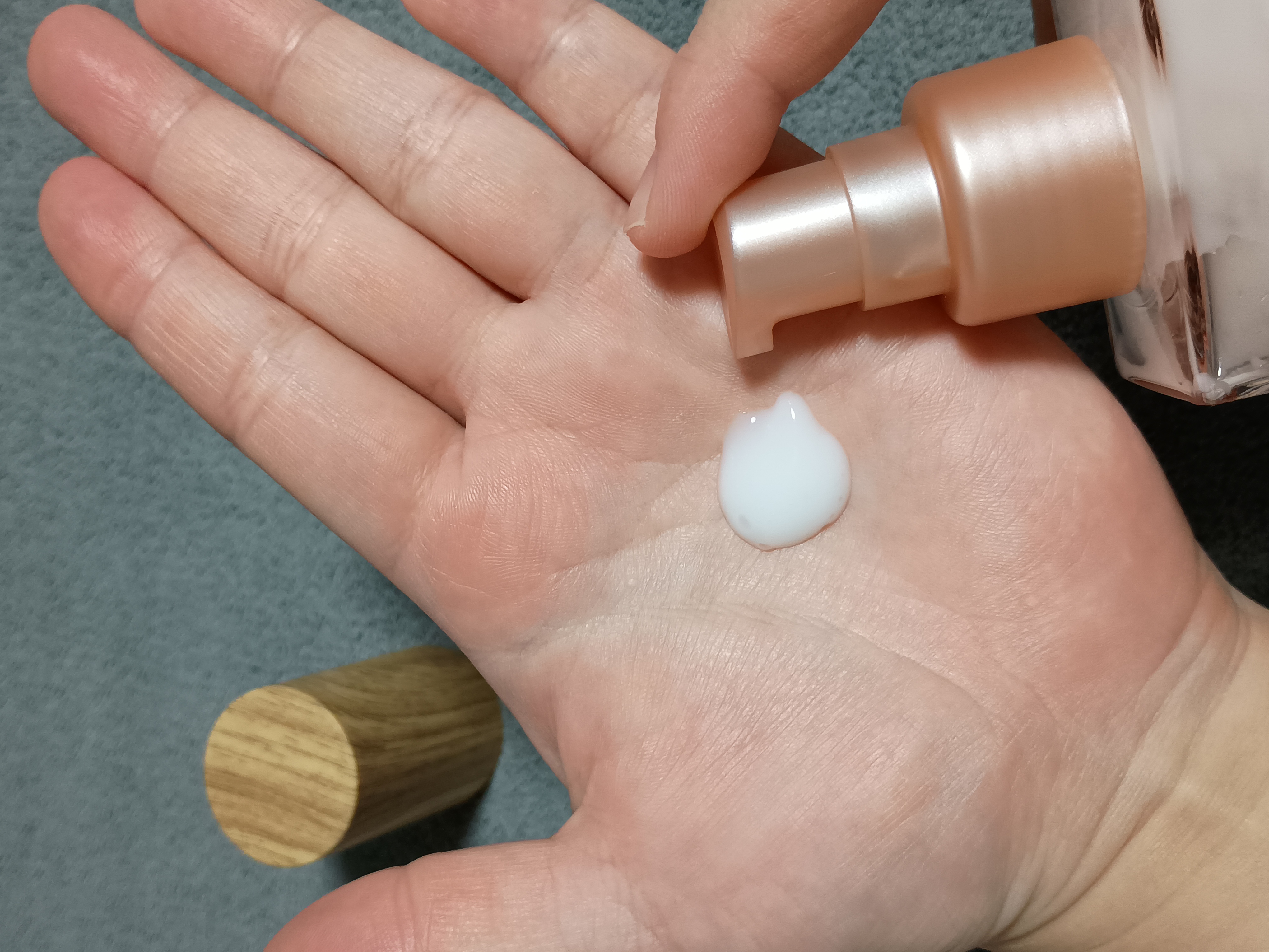 バイツリーズ コントロールリペアヘアミルク/byTREES/ヘアミルクを使ったクチコミ（3枚目）