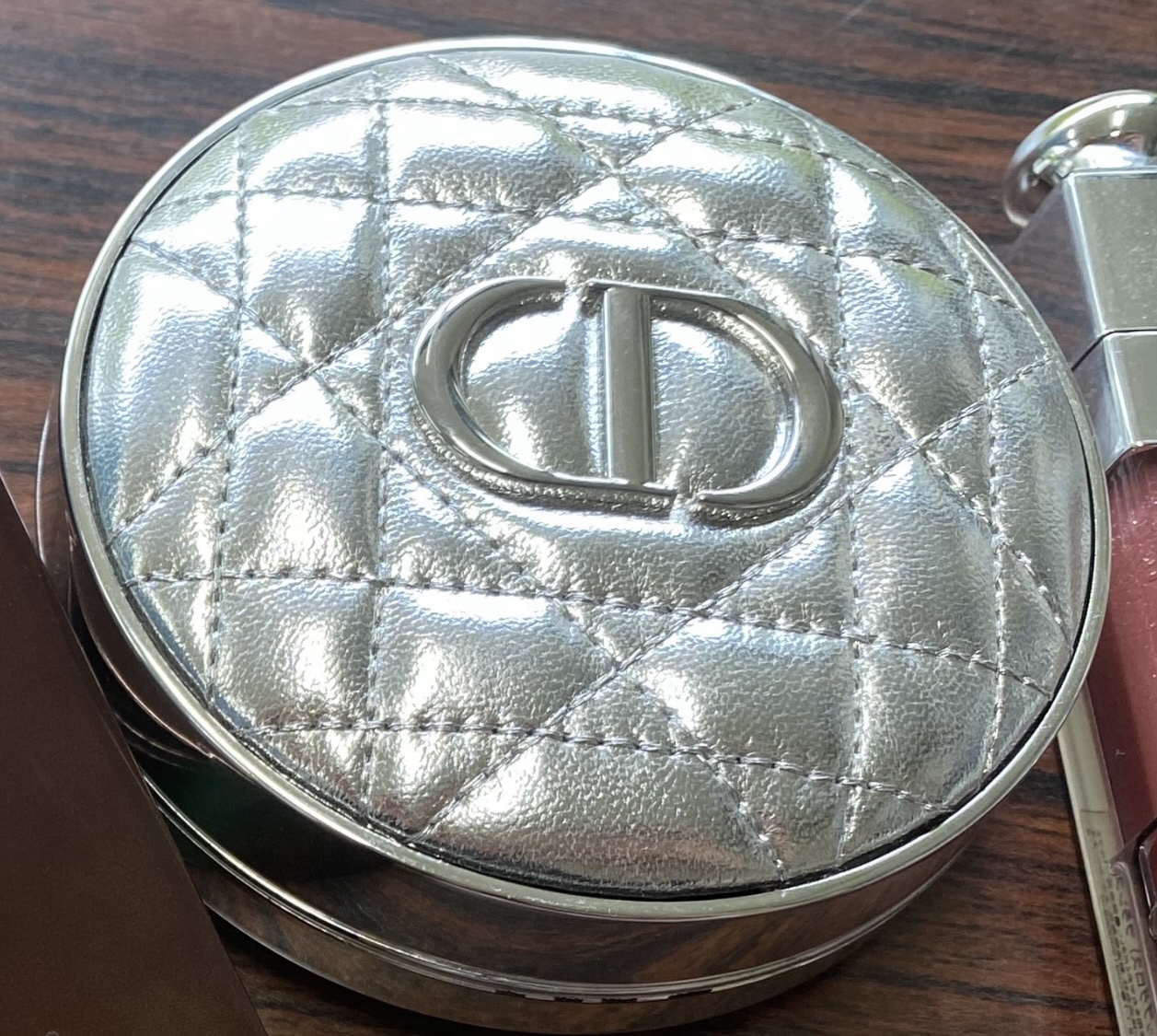 Dior ディオールスキン フォーエヴァー イドラ グロウ クッション（リフィル）のクチコミ「使い切りコスメ

注⚠️ 汚い画像あります

Dior スキン　フォーエヴァー　イドラグロウク.....」（1枚目）