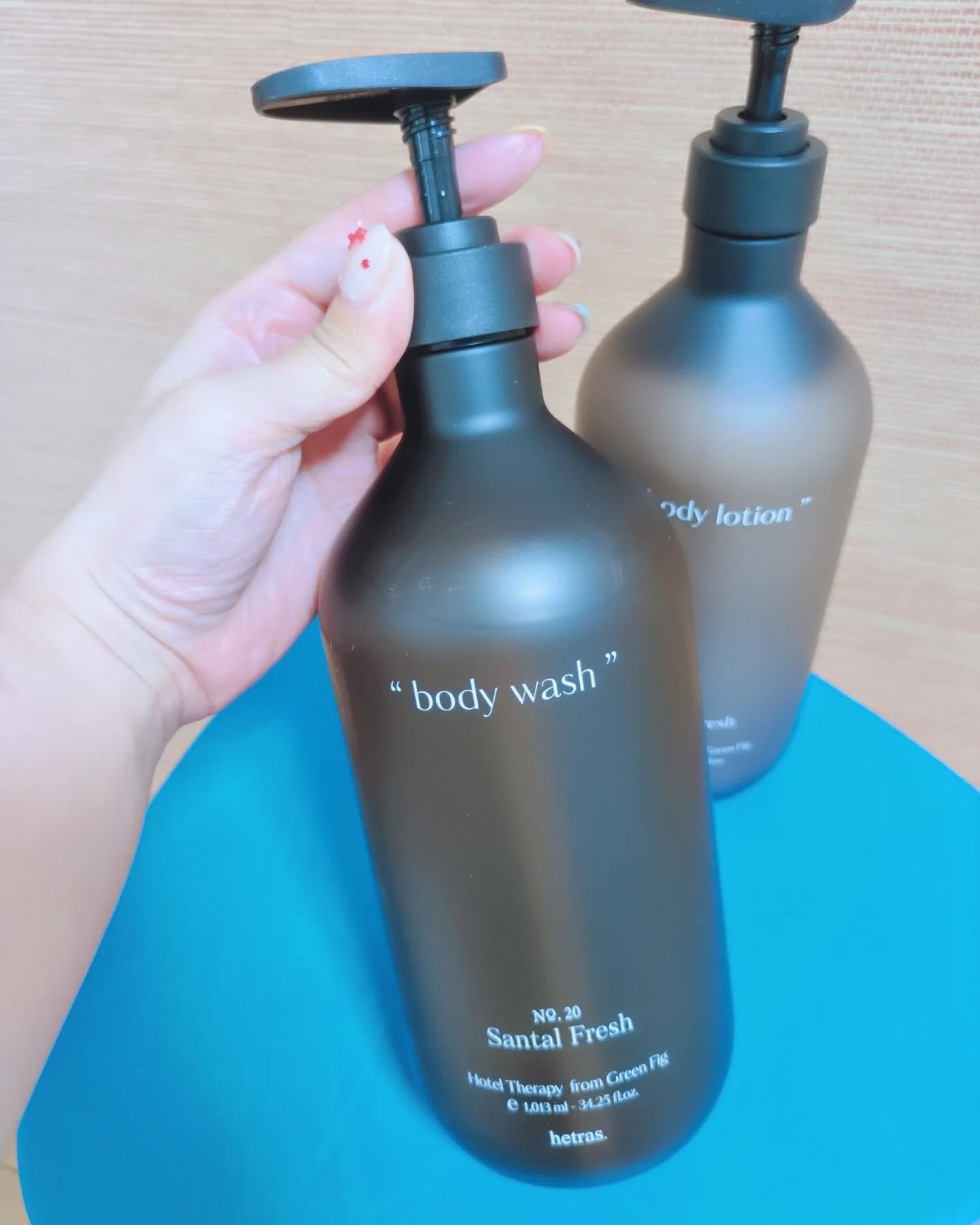 ヘトラス　ボディーローション/hetras/その他スキンケアを使ったクチコミ（2枚目）