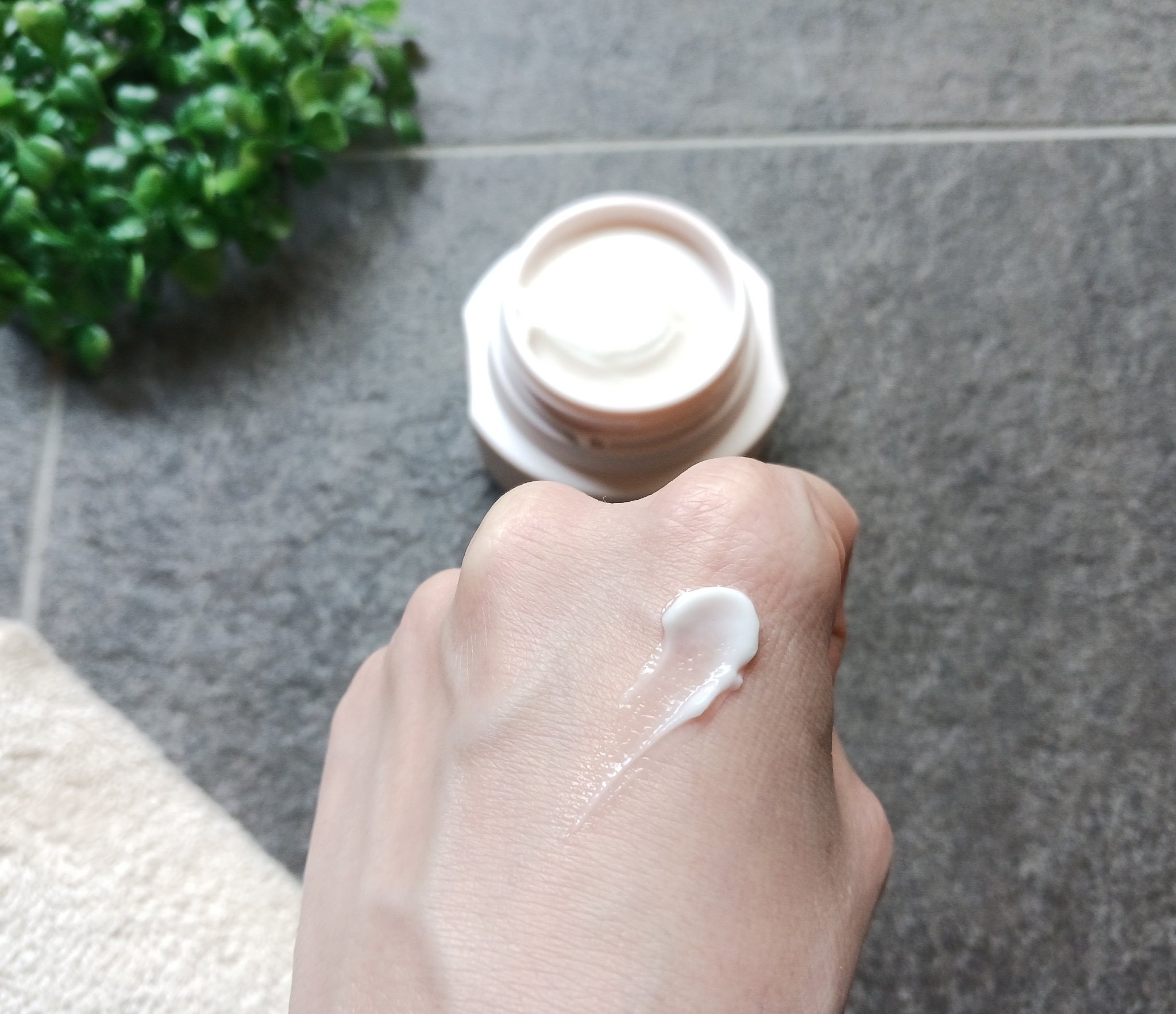 ACクリーム/パラビオ/フェイスクリームを使ったクチコミ（3枚目）