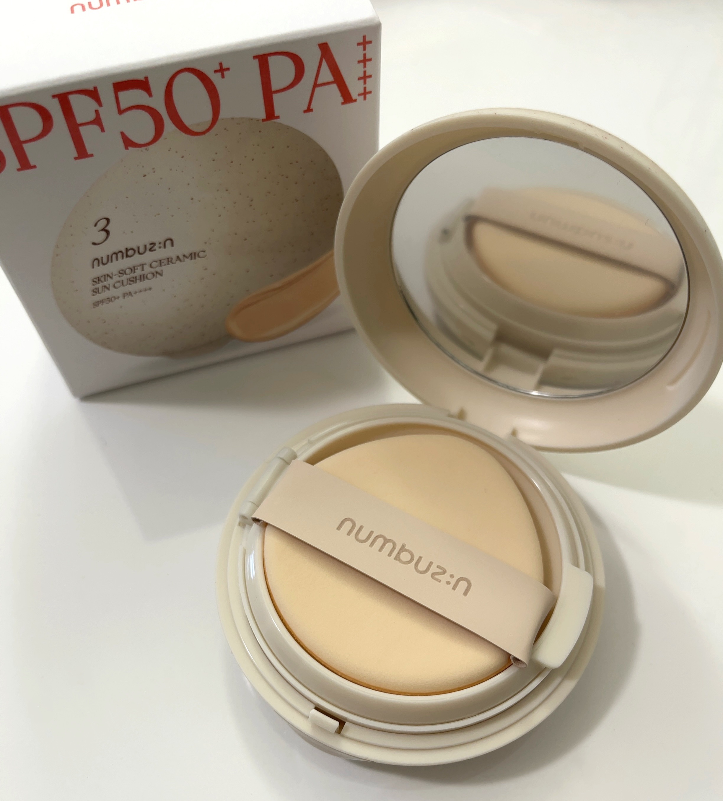 3番 ノーファンデ陶器肌トーンアップクッション/numbuzin/クッションファンデーションを使ったクチコミ（3枚目）