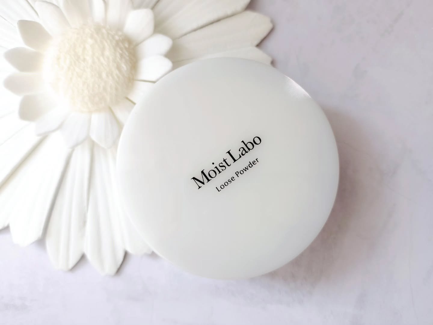 モイストラボ ルースパウダー〈くすみ防止タイプ〉/Moist Labo/ルースパウダーを使ったクチコミ（1枚目）