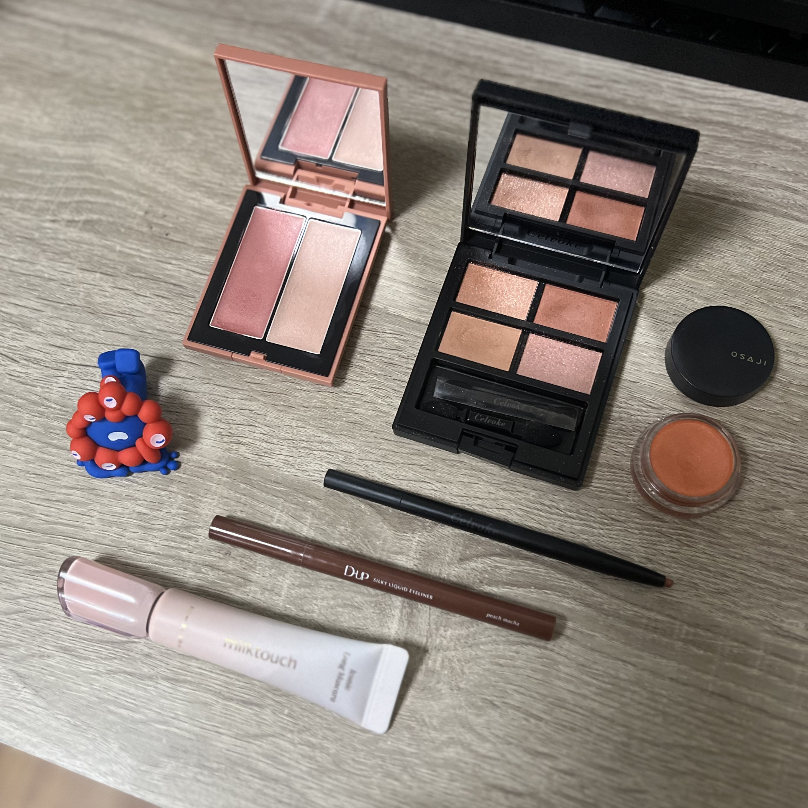 セルヴォーク シュアネス アイライナーペンシル 12 テラコッタ/Celvoke/ペンシルアイライナーを使ったクチコミ（1枚目）