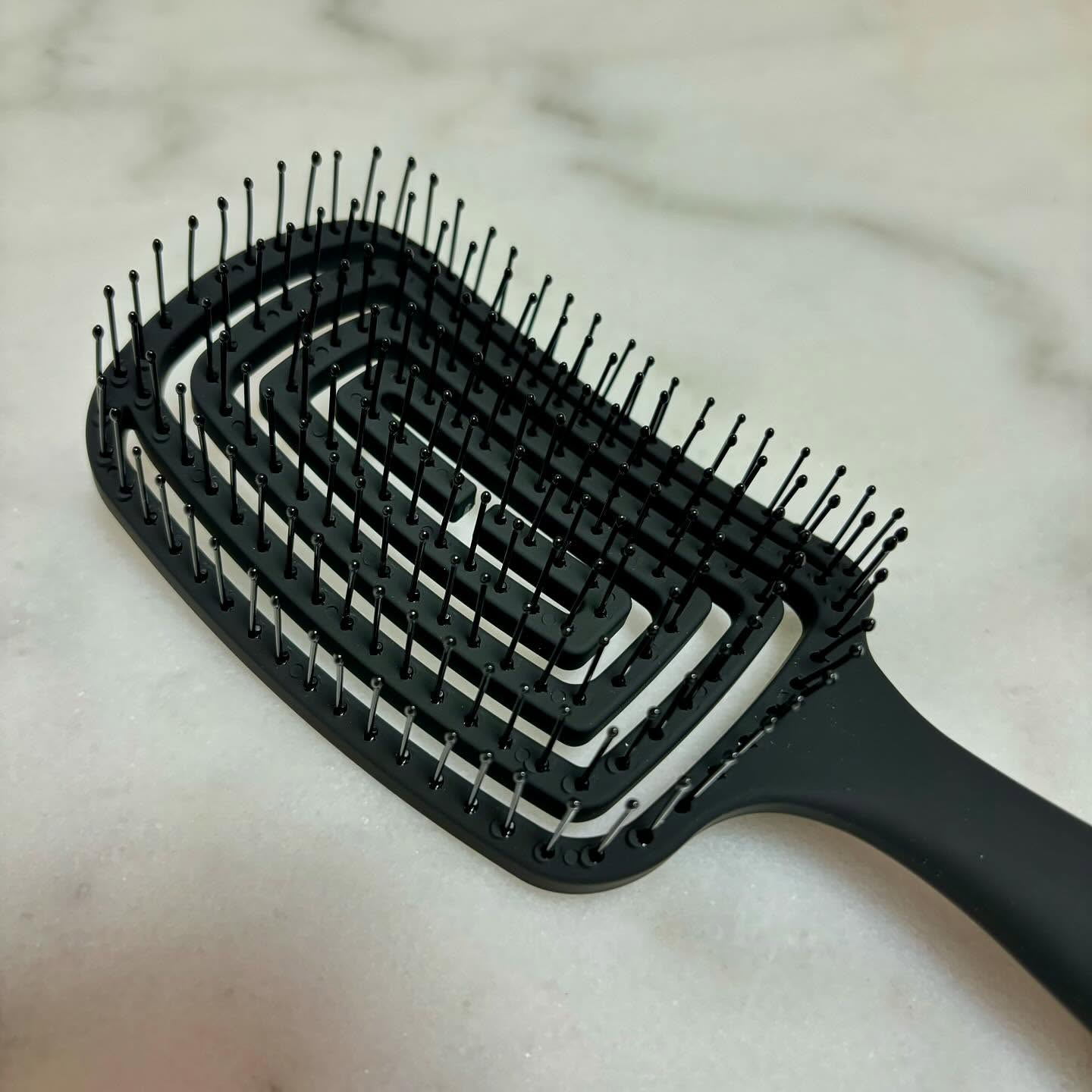 87saku ハナサク 速乾ブラシ/87saku/ヘアブラシを使ったクチコミ（2枚目）