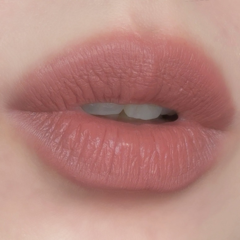 マキシマル シルキー マット リップスティック ベルベット テディ/M・A・C/口紅を使ったクチコミ（3枚目）