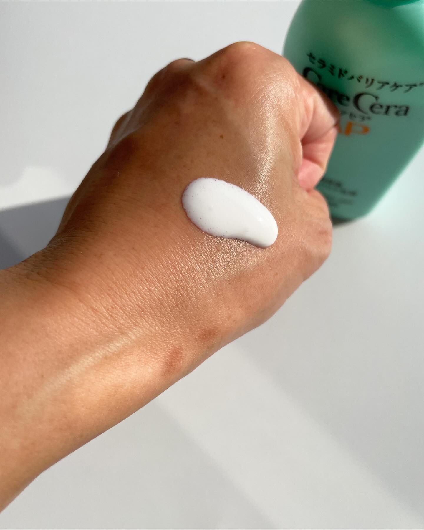 ケアセラAP 高保湿先行バリア乳液/ケアセラ/乳液を使ったクチコミ（2枚目）