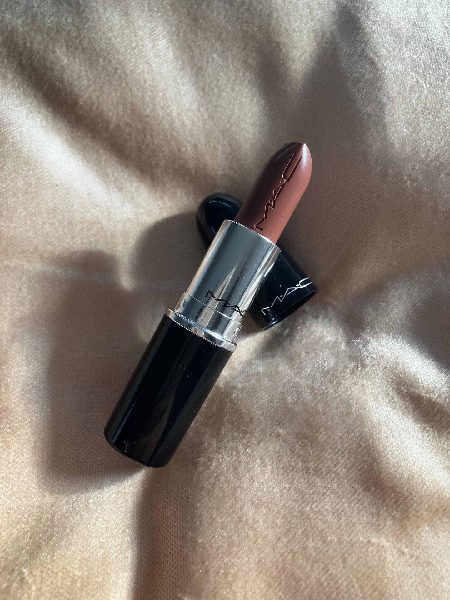 ラスターガラス リップスティック/M・A・C/口紅を使ったクチコミ（1枚目）