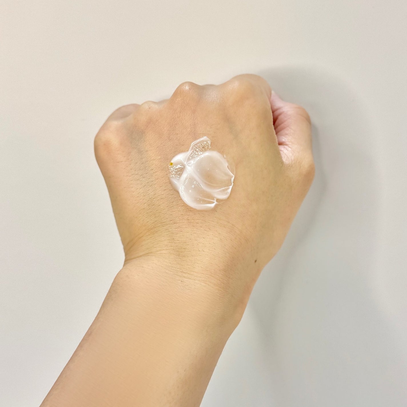 ビタトーニングカプセルクリーム/ダルバ/フェイスクリームを使ったクチコミ(3枚目)