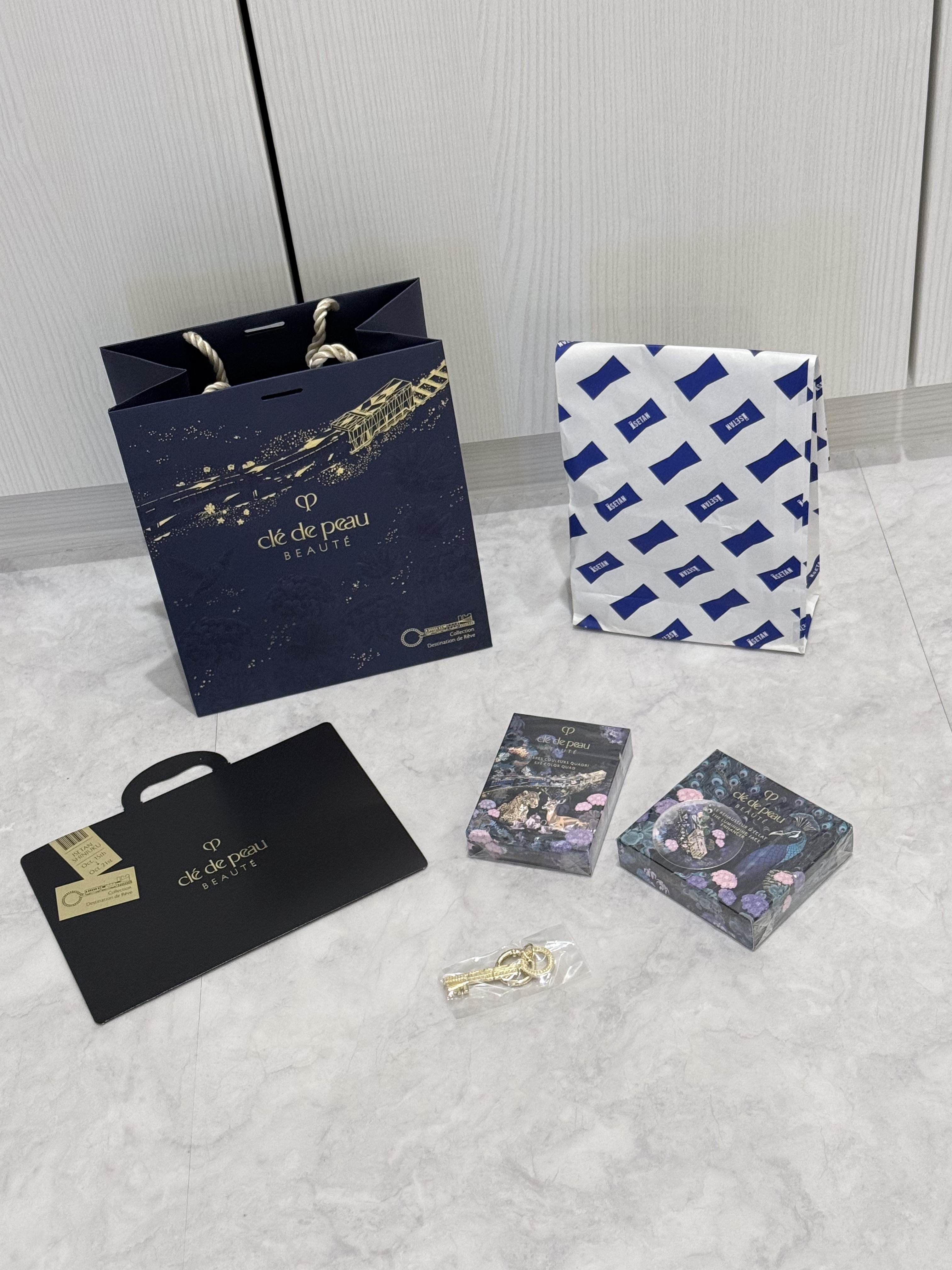 ル・レオスールデクラ /クレ・ド・ポー ボーテ/パウダーハイライトを使ったクチコミ（1枚目）