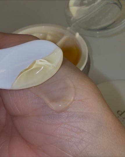 ダルバ ホワイトトリュフダブルセラムアンドクリームのクチコミ「#PR #dAlba #ダルバ #スキンケア #セラム #クリーム #パウダールームプレゼント.....」(2枚目)