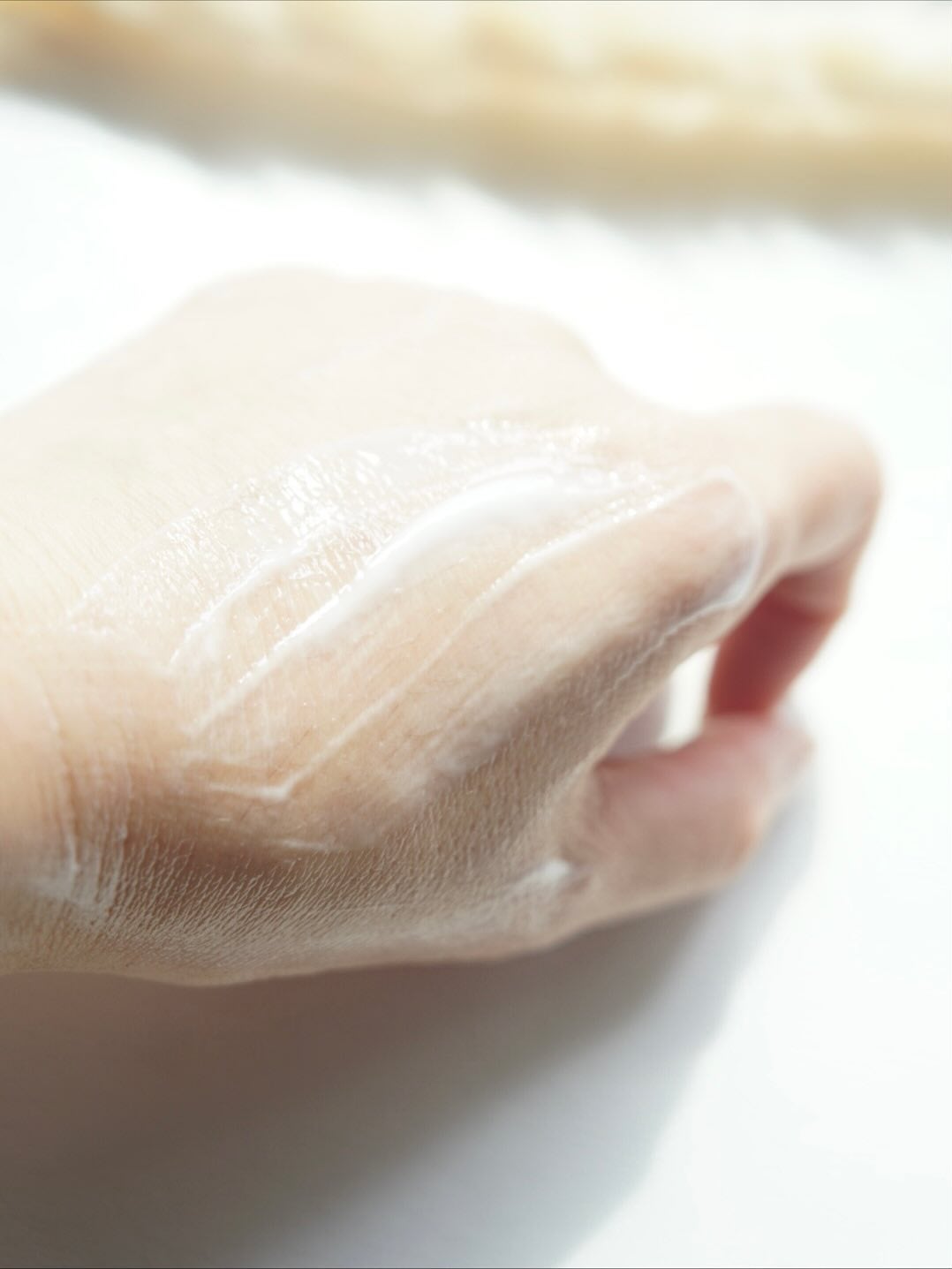 トリクセラ モイストスキンバリア ミルク/アベンヌ/ボディミルクを使ったクチコミ(5枚目)