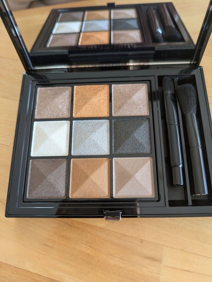 ル・ヌフ・ジバンシイ No.16(ホリデー コレクション 2025)/GIVENCHY/アイシャドウパレットの画像
