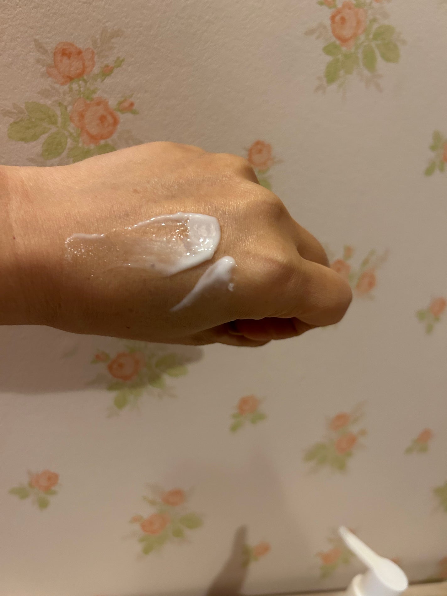 ビーマイゲスト ハンドクリーム レモングリーンティー/Laline/ハンドクリームを使ったクチコミ(3枚目)