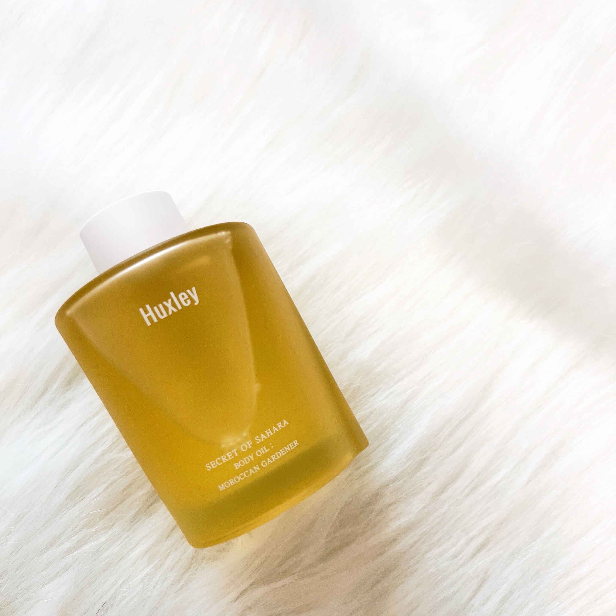 Huxleyさまから
ボディオイル  モロッカンガーデナーを
ご提供いただきました‪💛

【特長】
✔︎︎︎︎サボテンオイルとアーモンドオイル配合。
✔︎︎︎︎ヘアやネイルにも使えるマルチ保湿オイル。
✔︎︎︎︎緑豊かな爽やかなモロッコ庭