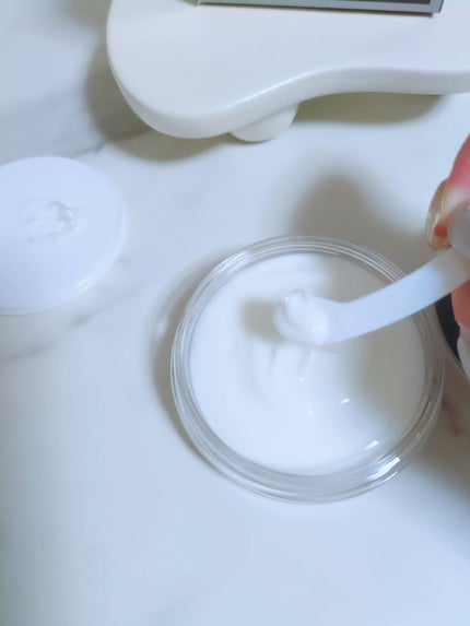 みぃ on LIPS 「eporasheリンクルNAクリーム/30g【医薬部外品】@e..」(5枚目)