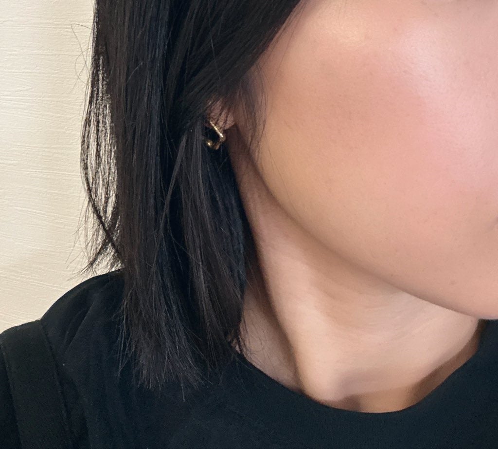 レブロン グロウ ハイライター/REVLON/リキッドハイライトを使ったクチコミ(4枚目)