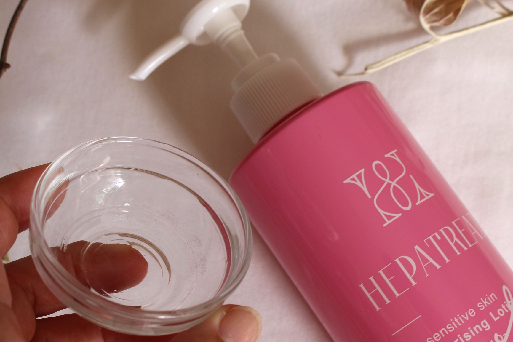 ヘパトリート 薬用保湿オールインワンジェル　[医薬部外品]/ゼトックスタイル/オールインワン化粧品を使ったクチコミ（2枚目）