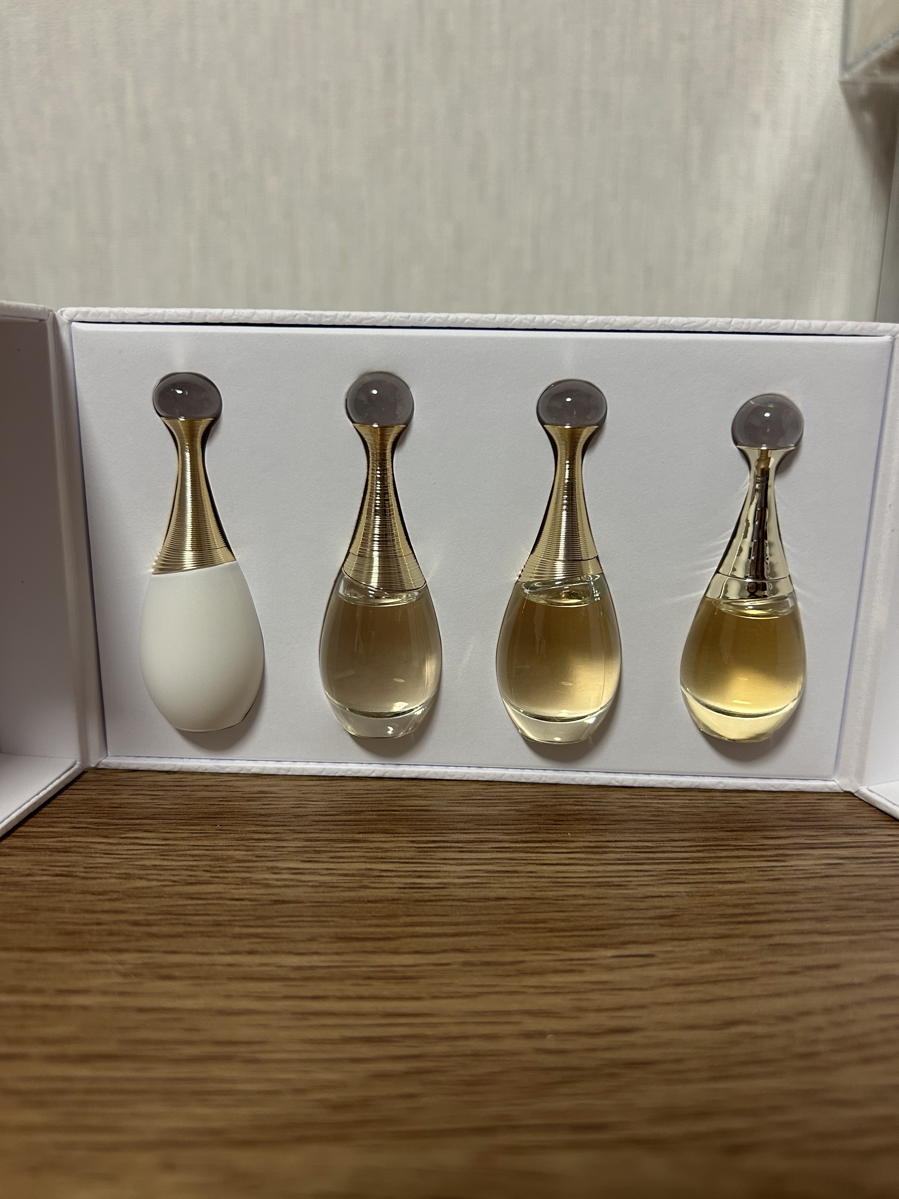 ジャドール パルファン ドー/Dior/香水(レディース)を使ったクチコミ（3枚目）