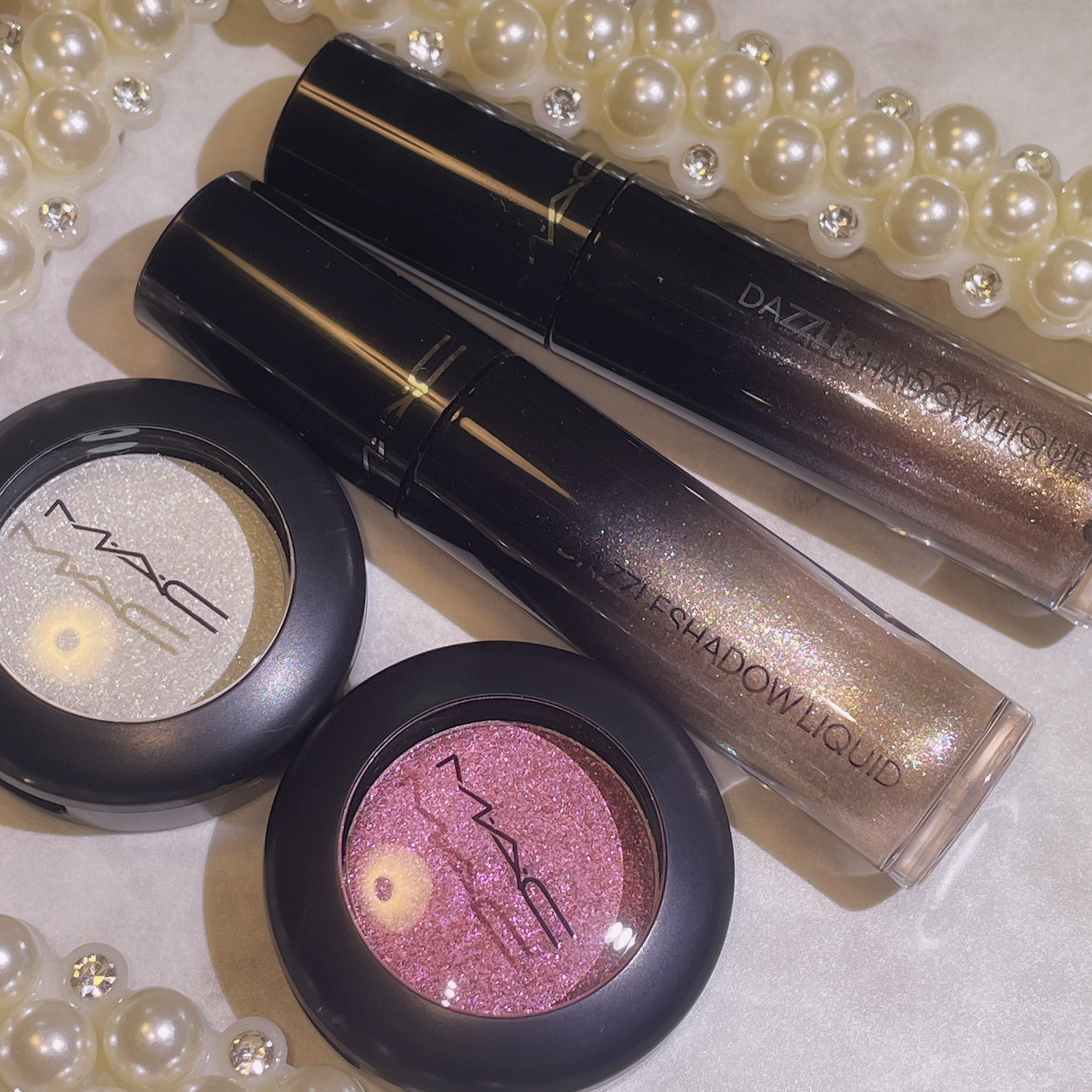 アイシャドウ グリッター/M・A・C/単色アイシャドウを使ったクチコミ（2枚目）