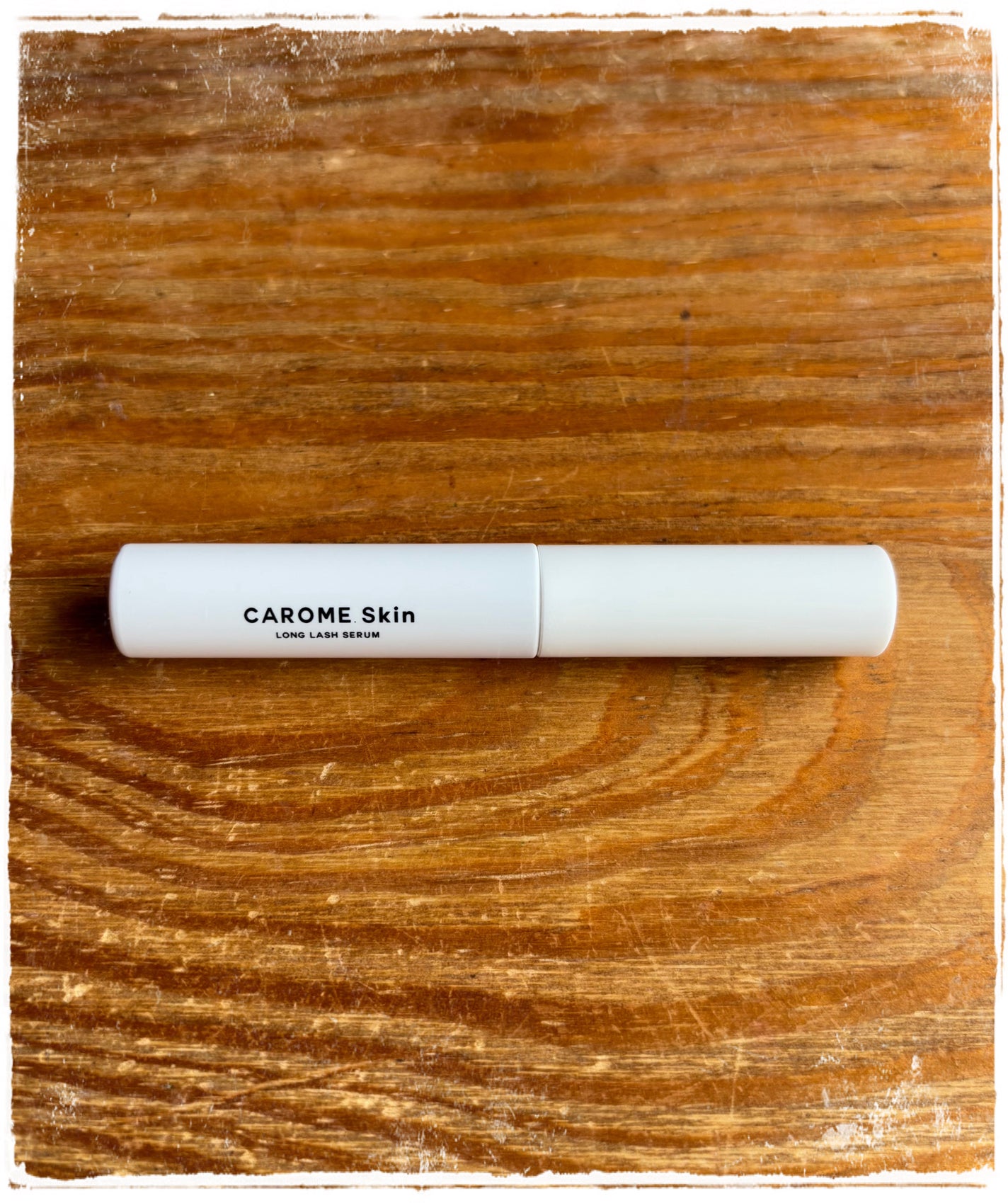 ERIKA on LIPS 「ハリ・コシを与え、目元を華やかな印象へと導くまつ毛美容液。カロ..」(1枚目)