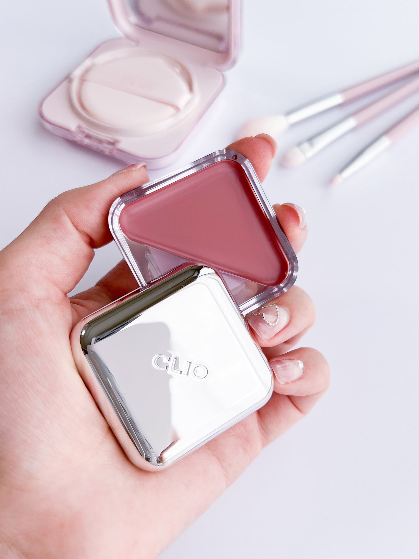 エッセンシャル リップチーク タップ/CLIO/ジェル・クリームチークを使ったクチコミ(4枚目)