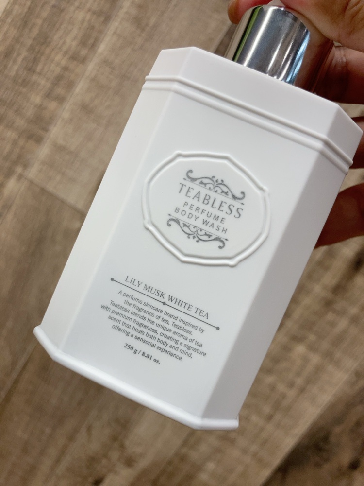 パフュームボディウォッシュ リリームスクホワイトティー/TEABLESS/ボディソープを使ったクチコミ（2枚目）