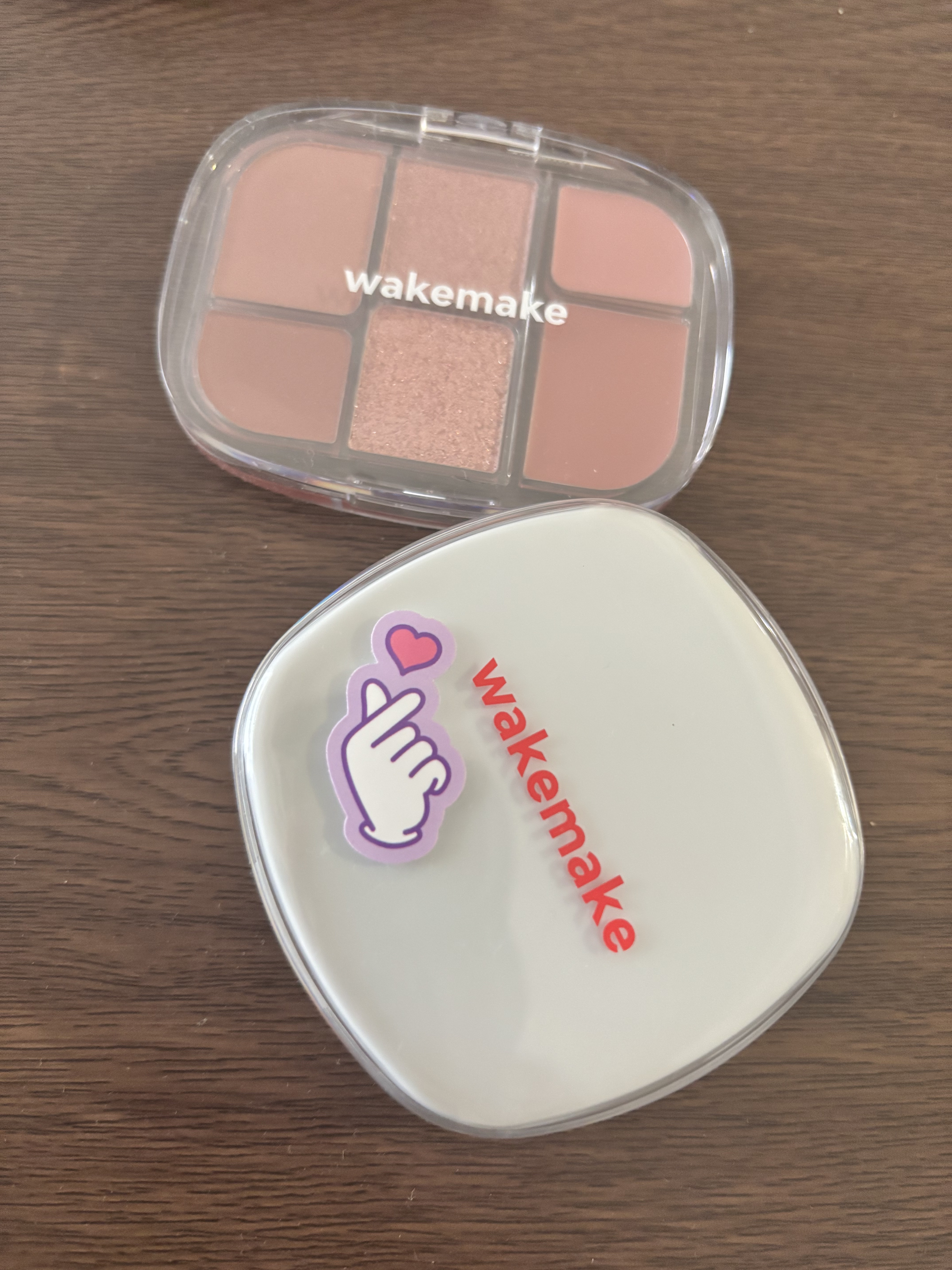 ソフトシアーマルチパレット/wakemake/アイシャドウパレットを使ったクチコミ（1枚目）