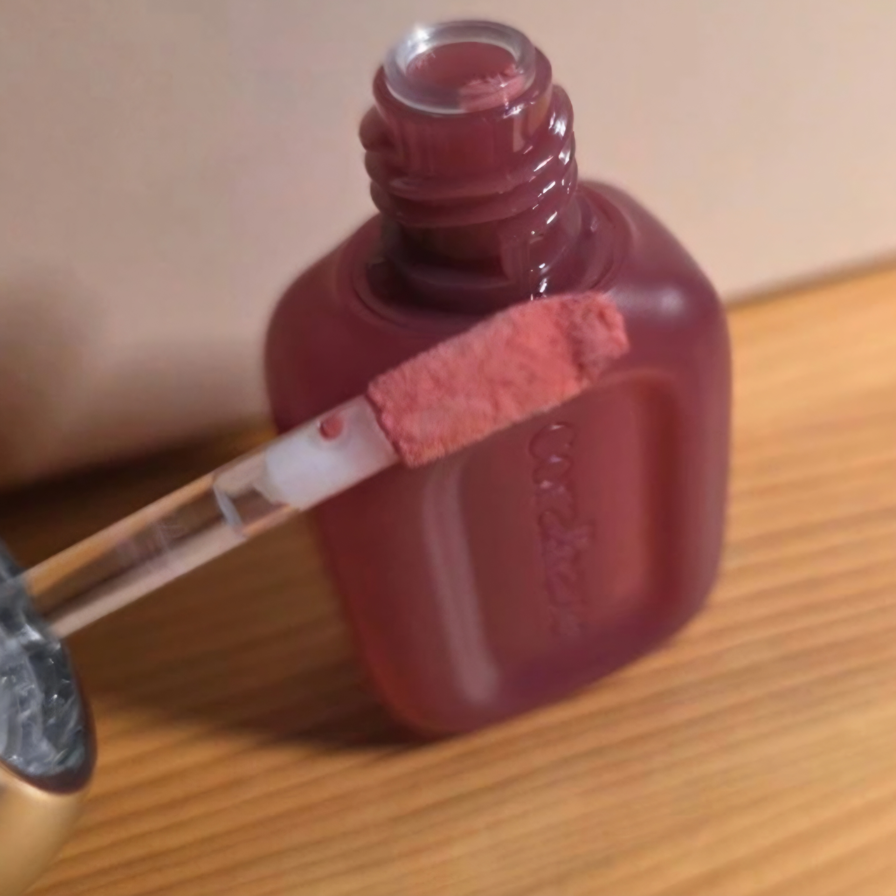 ベア ベルベット ティント 301 ミスティペタル/Coralhaze/リップティントを使ったクチコミ（1枚目）