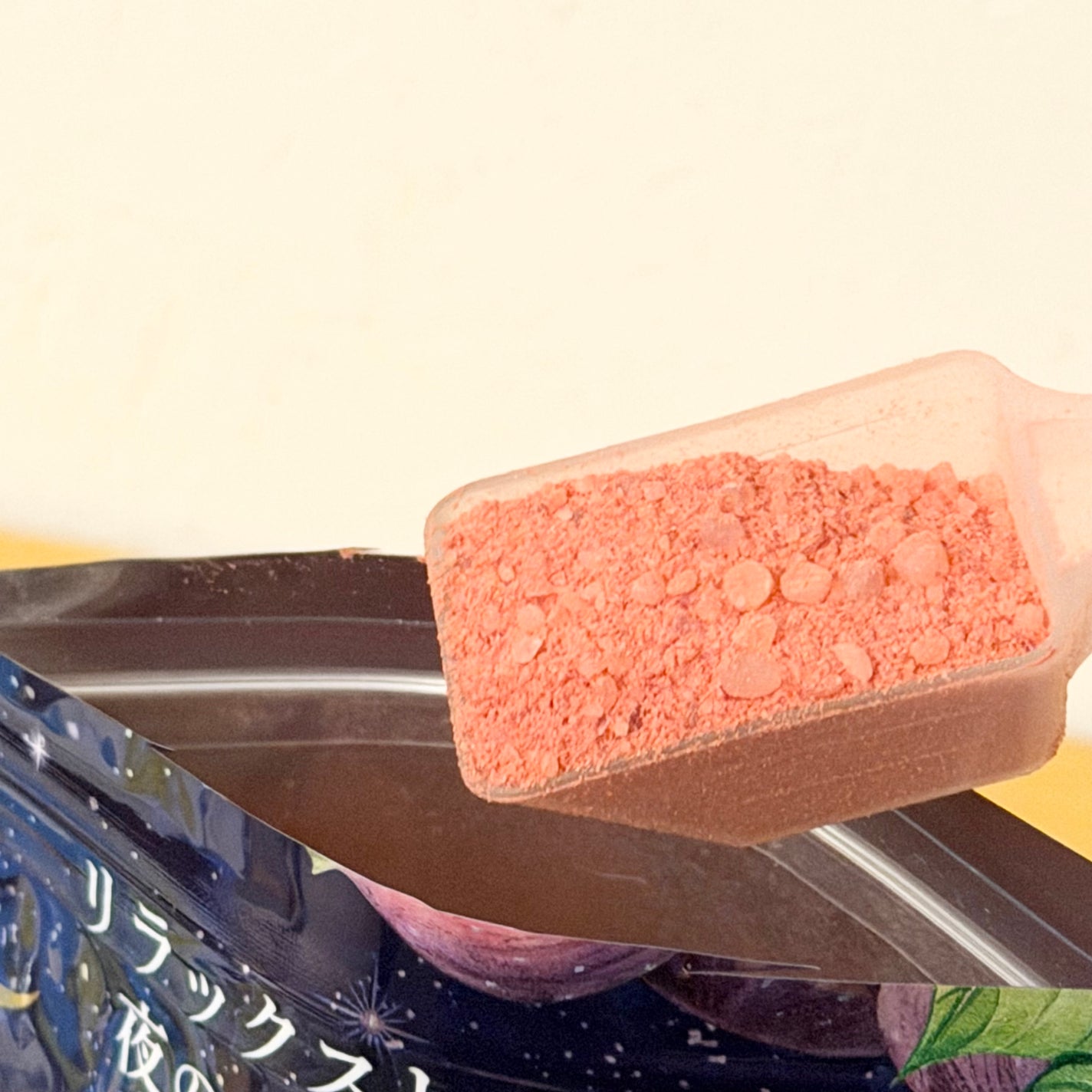 汗かきエステ気分 ナイトスキンケア ネクタリン&フィグの香り/マックス/無機塩系入浴剤を使ったクチコミ(2枚目)