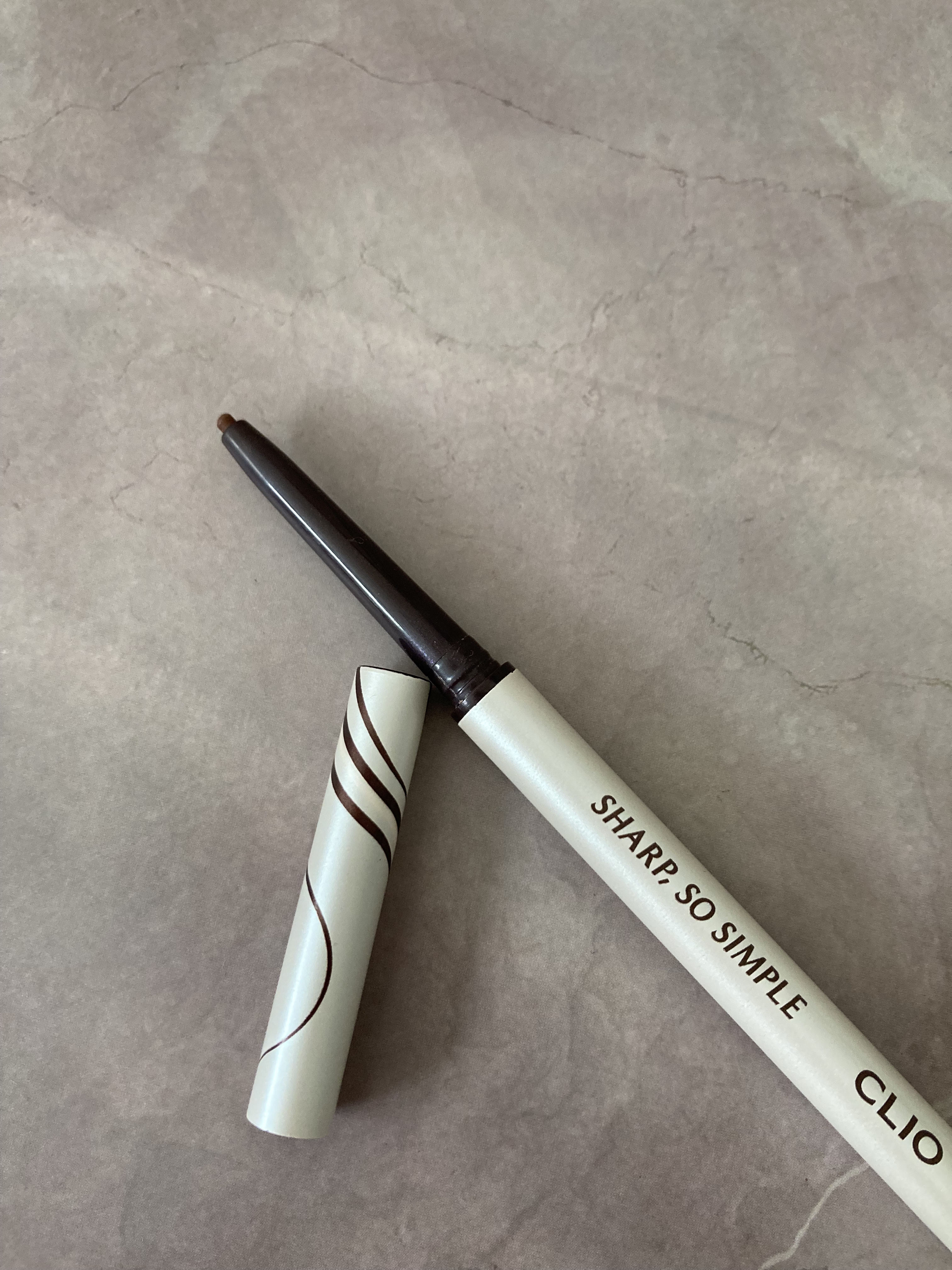 シャープ ソ シンプル ウォータープルーフ ペンシル ライナー/CLIO/ペンシルアイライナーを使ったクチコミ（2枚目）