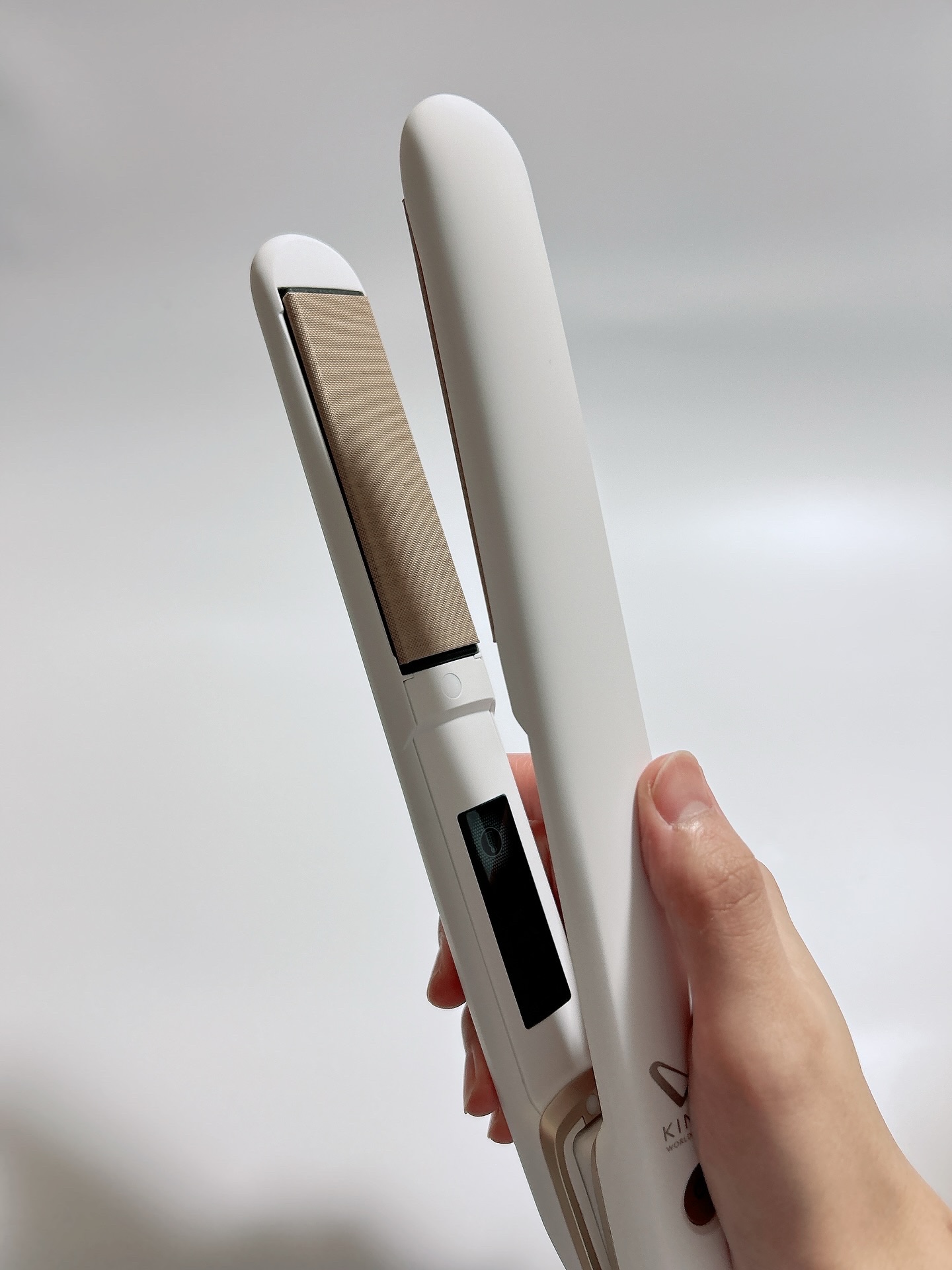 KINUJO W -Worldwide model-/KINUJO/ストレートアイロンを使ったクチコミ（2枚目）