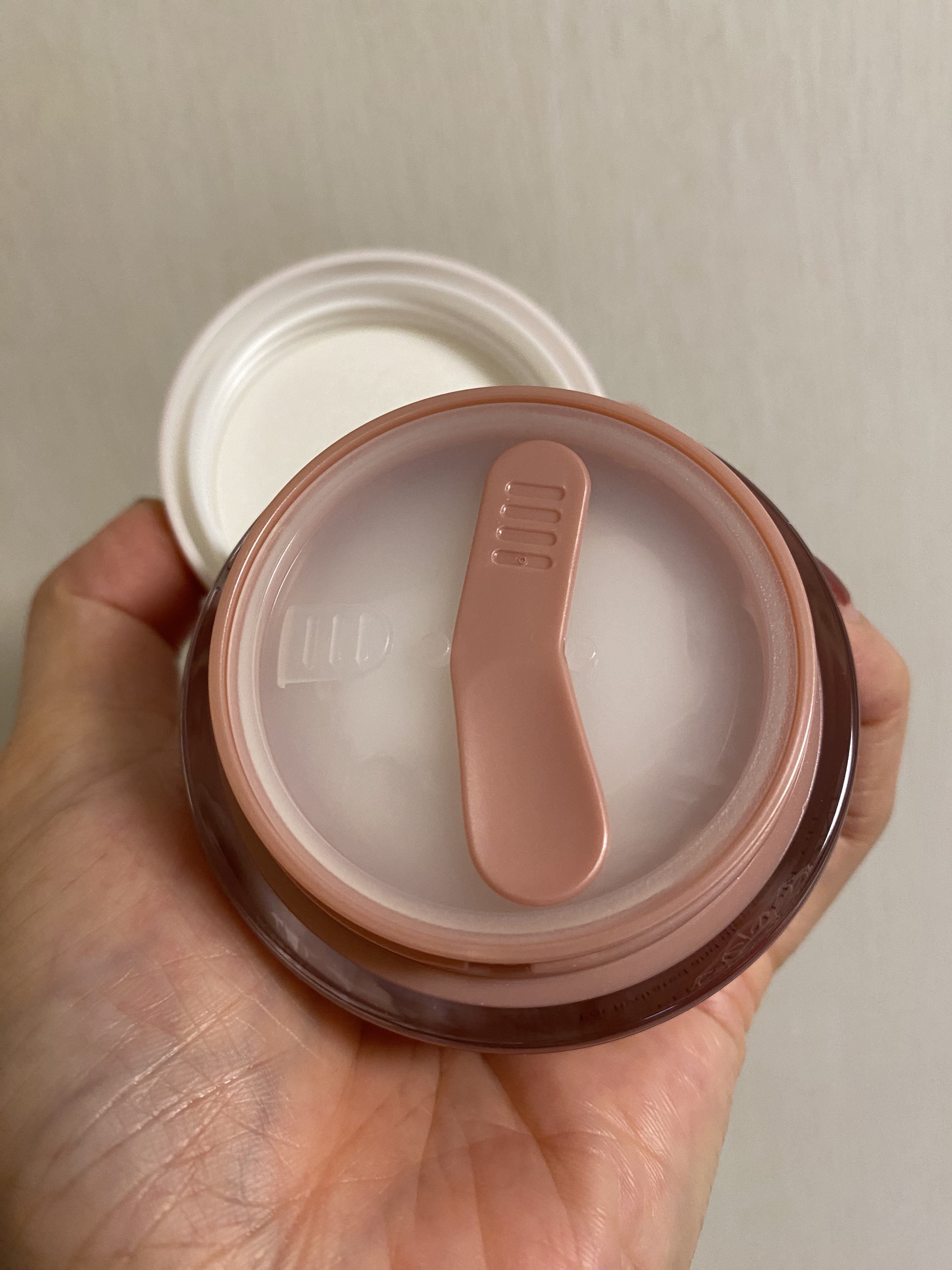 パーフェクトワン 薬用スーパーモイスチャージェル/パーフェクトワン/オールインワン化粧品を使ったクチコミ（2枚目）