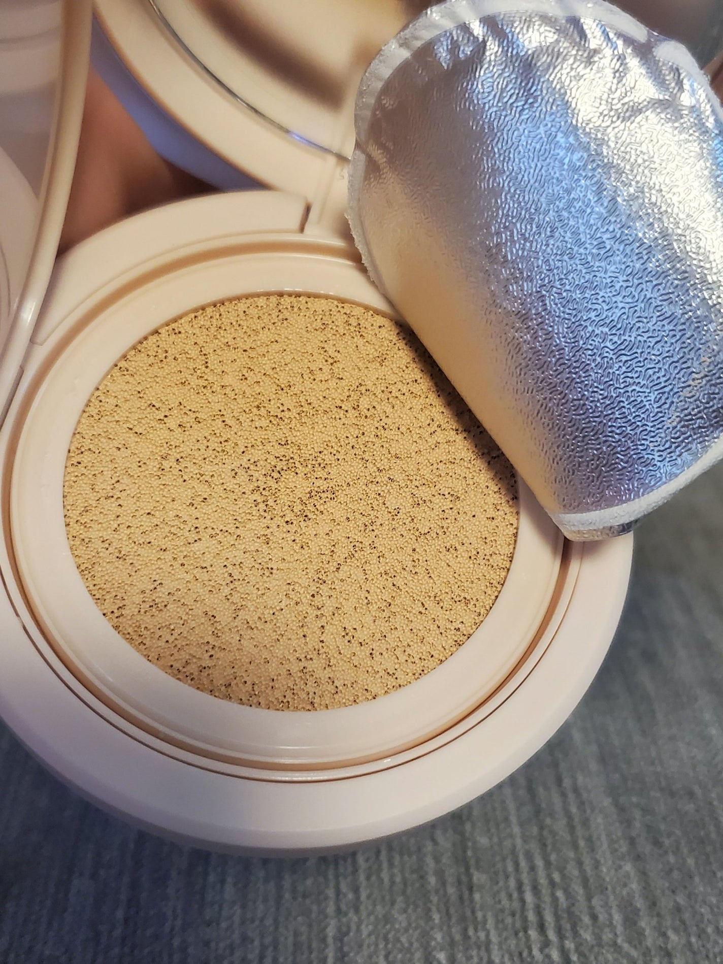 インクラスティングクッションファンデーション/THE FACE SHOP/クッションファンデーションを使ったクチコミ(9枚目)