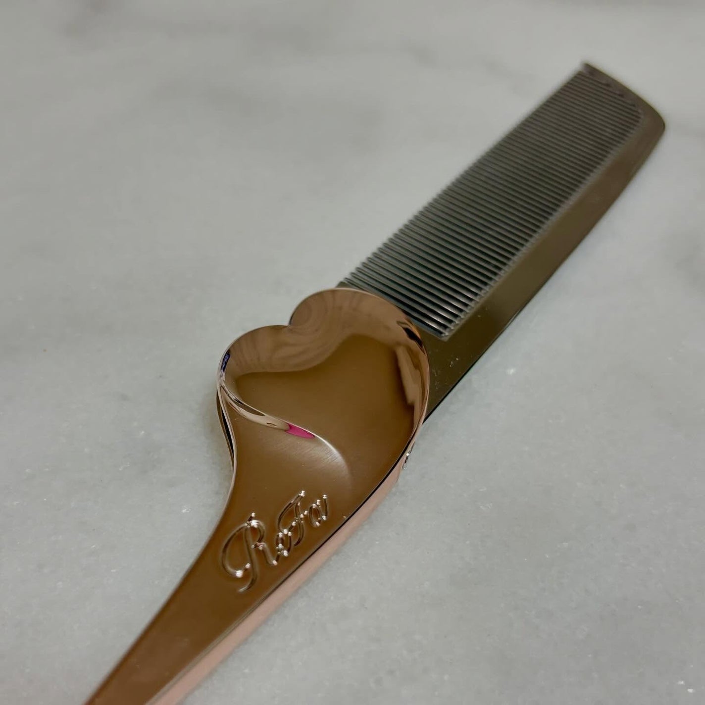 ReFa HEART COMB Aira/ReFa/ヘアコームを使ったクチコミ(4枚目)