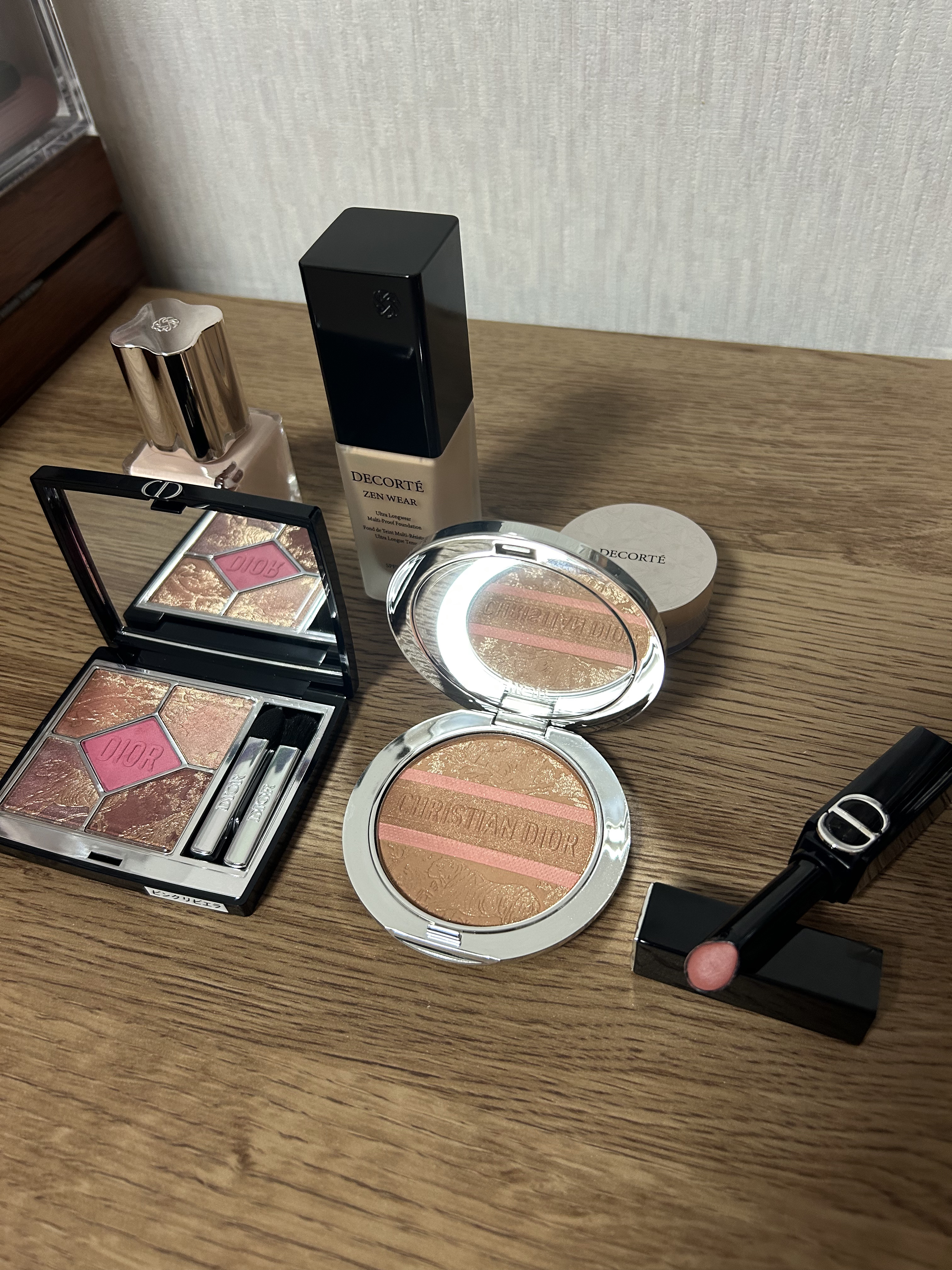 コスメデコルテ ロージー グロウライザー +/DECORTÉ/化粧下地を使ったクチコミ（2枚目）