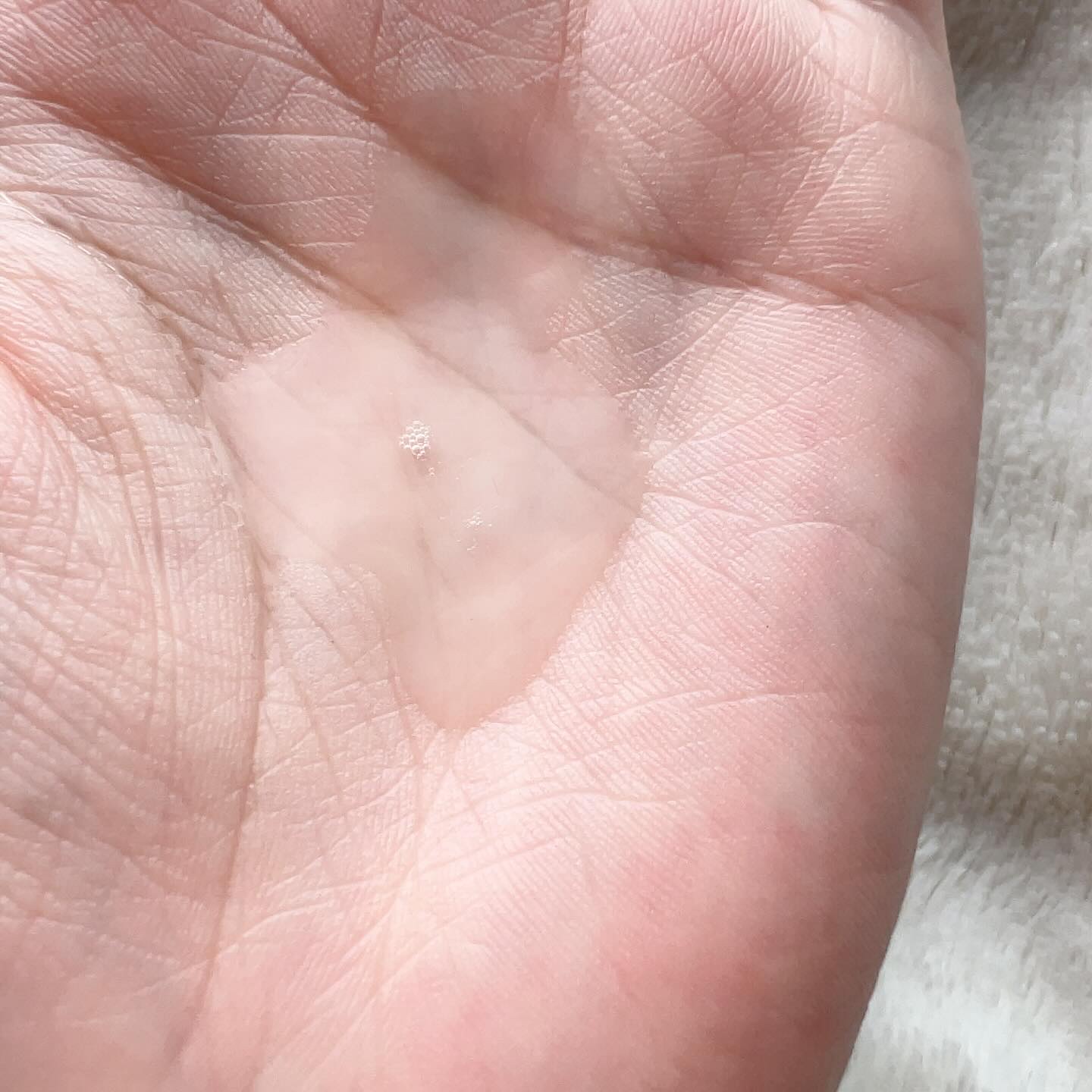 ビタ3オーロラトナー/オーズナリー/化粧水を使ったクチコミ（3枚目）