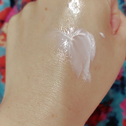 エッセンス スキングロウ プライマー /SHISEIDO/化粧下地を使ったクチコミ(4枚目)