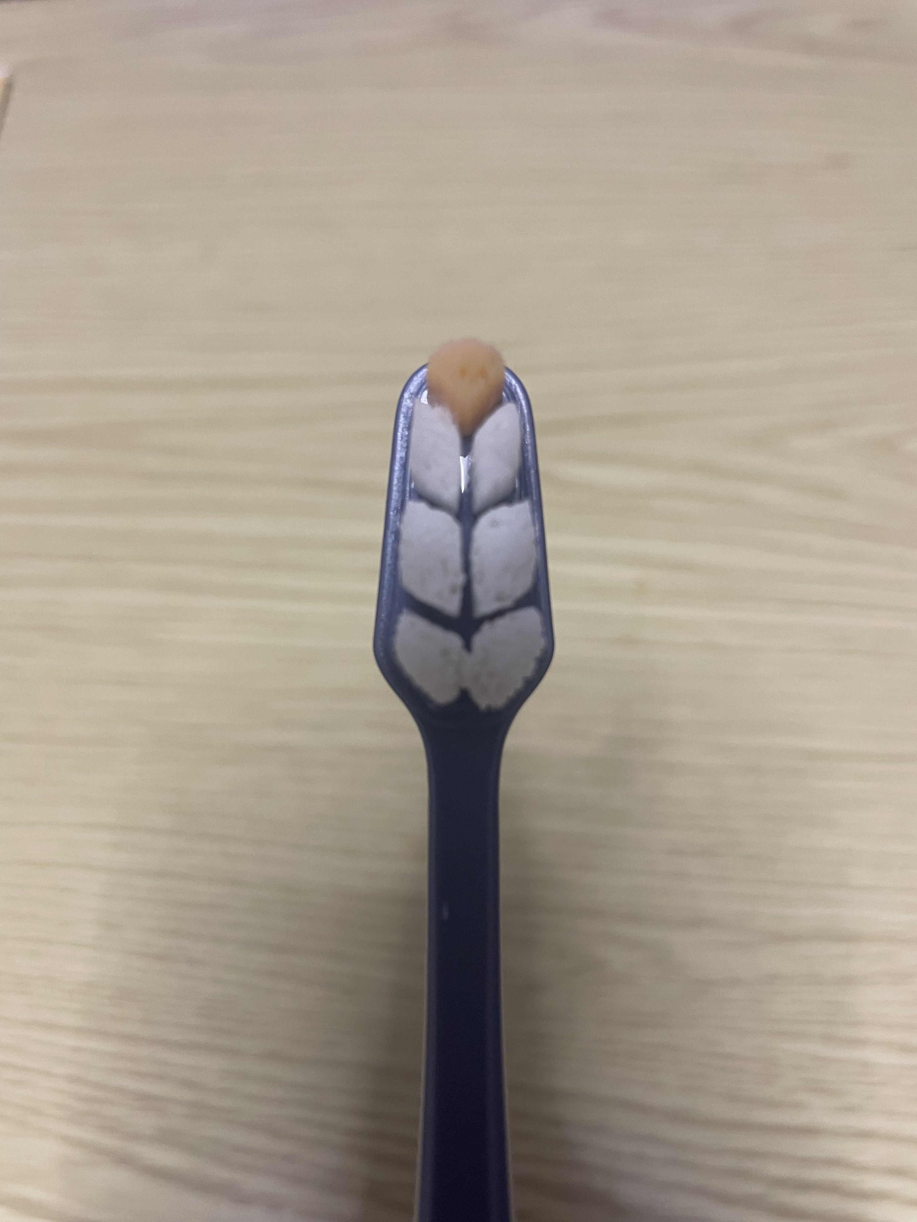 アクアオーラ プラチナ 歯ブラシ 約10倍の毛量/aquaOra/歯ブラシを使ったクチコミ（2枚目）