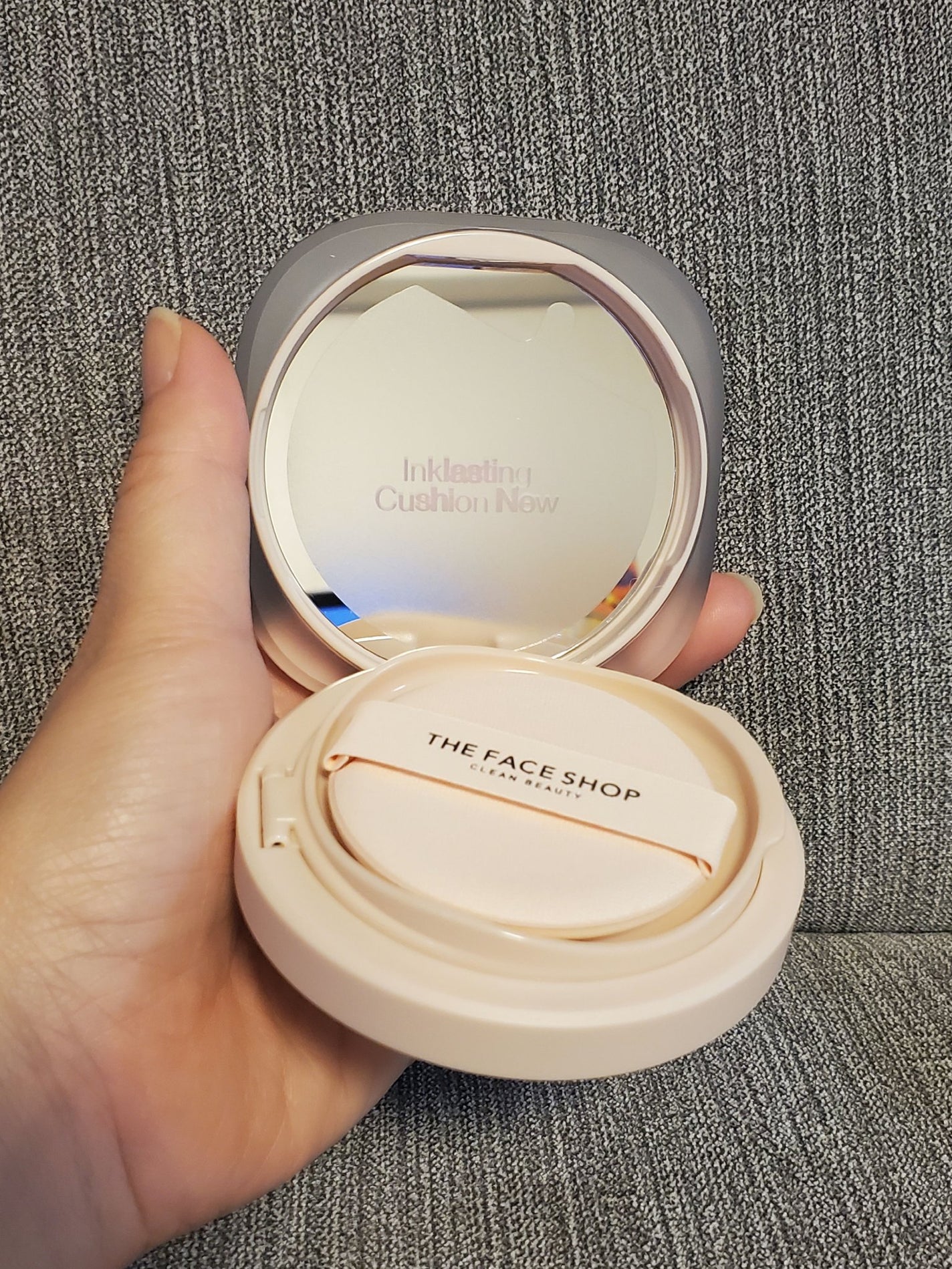 インクラスティングクッションファンデーション/THE FACE SHOP/クッションファンデーションを使ったクチコミ(7枚目)