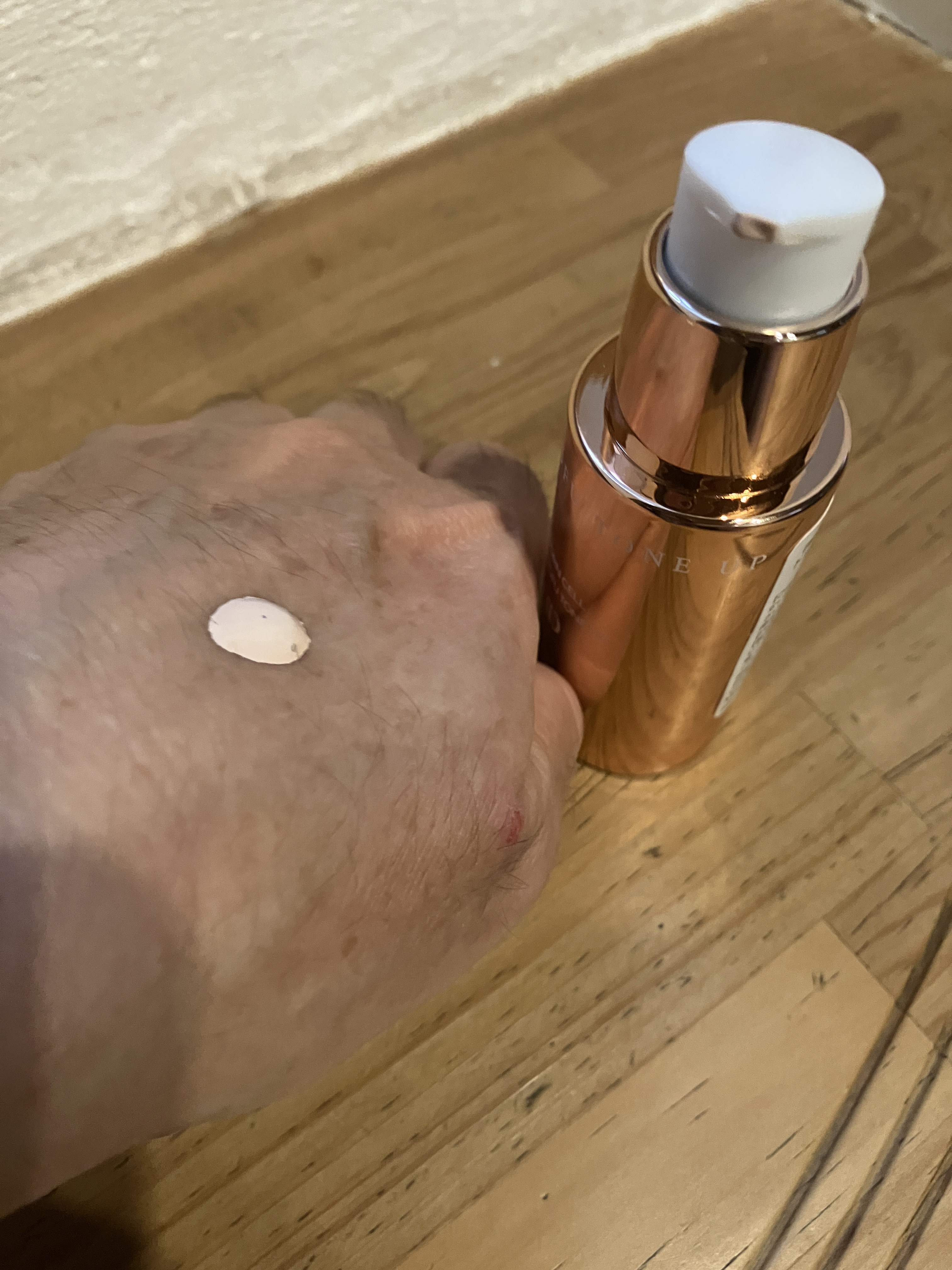 [ブランドゥブ]ヌボンセル リペア豆腐 トーンアップクリーム (SPF40・PA++)/BLANC DUBU/化粧下地を使ったクチコミ（2枚目）