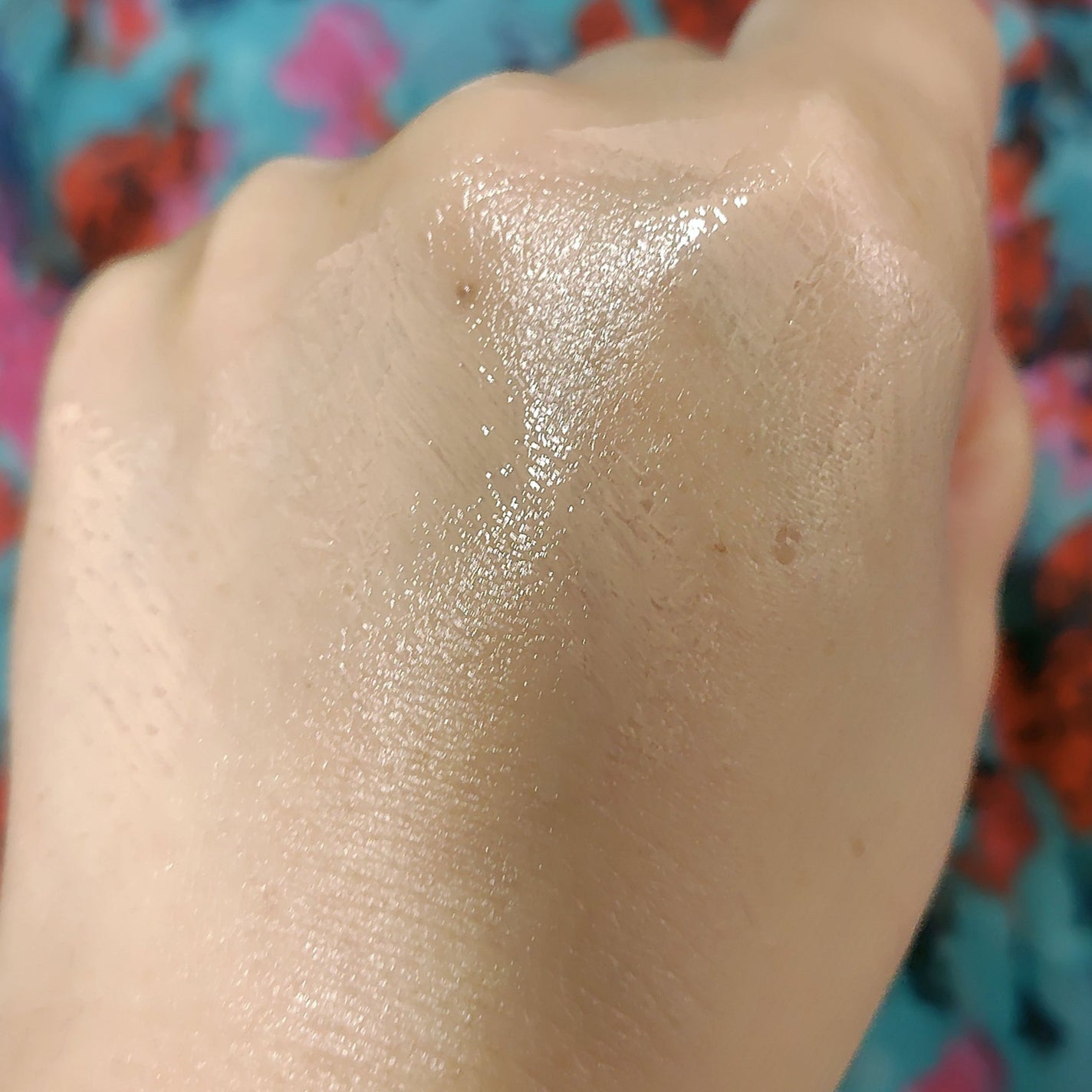 エッセンス スキングロウ ファンデーション/SHISEIDO/リキッドファンデーションを使ったクチコミ(4枚目)