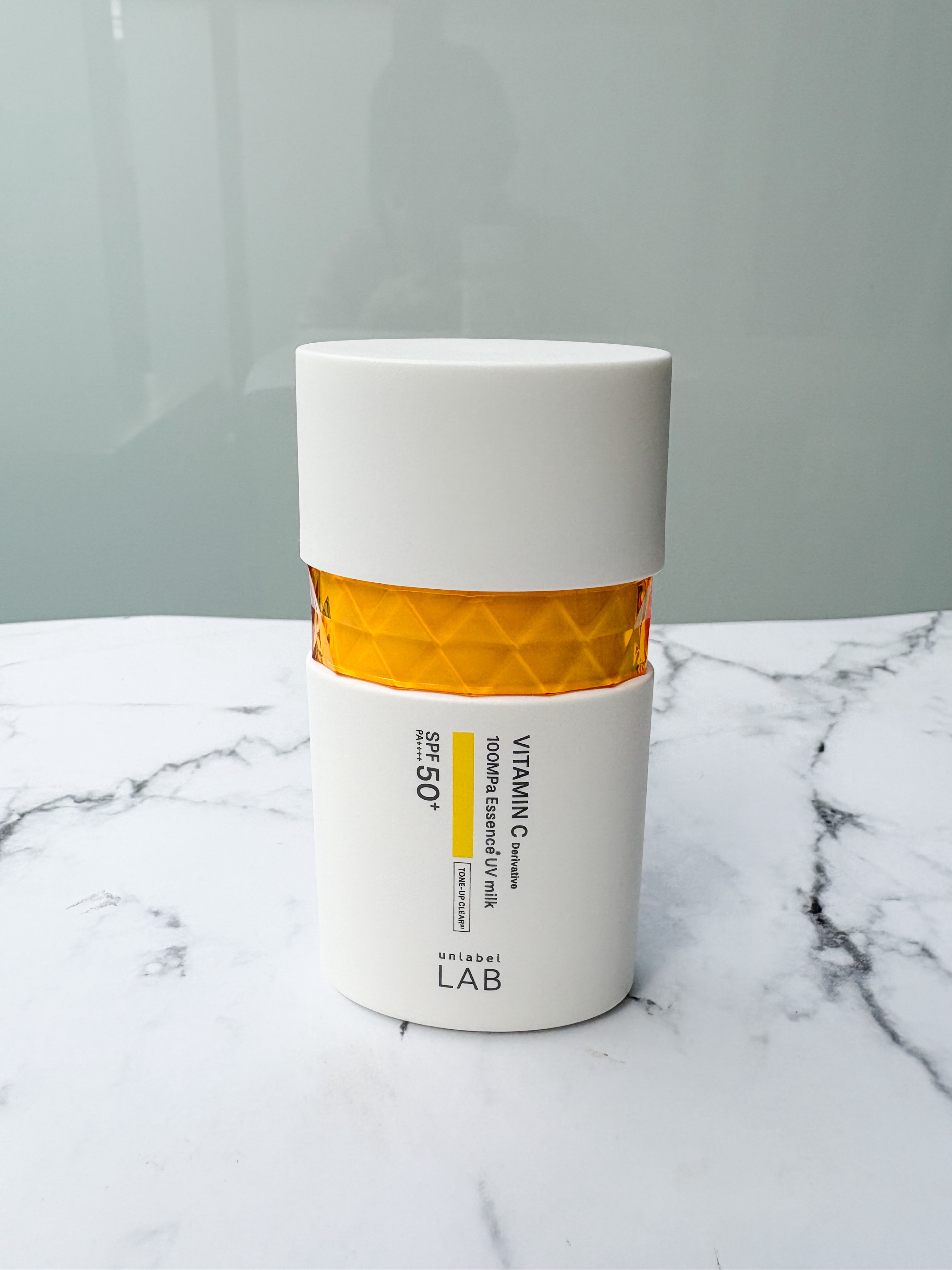 Vトーンアップ UVミルク/unlabel/日焼け止めミルクを使ったクチコミ（1枚目）