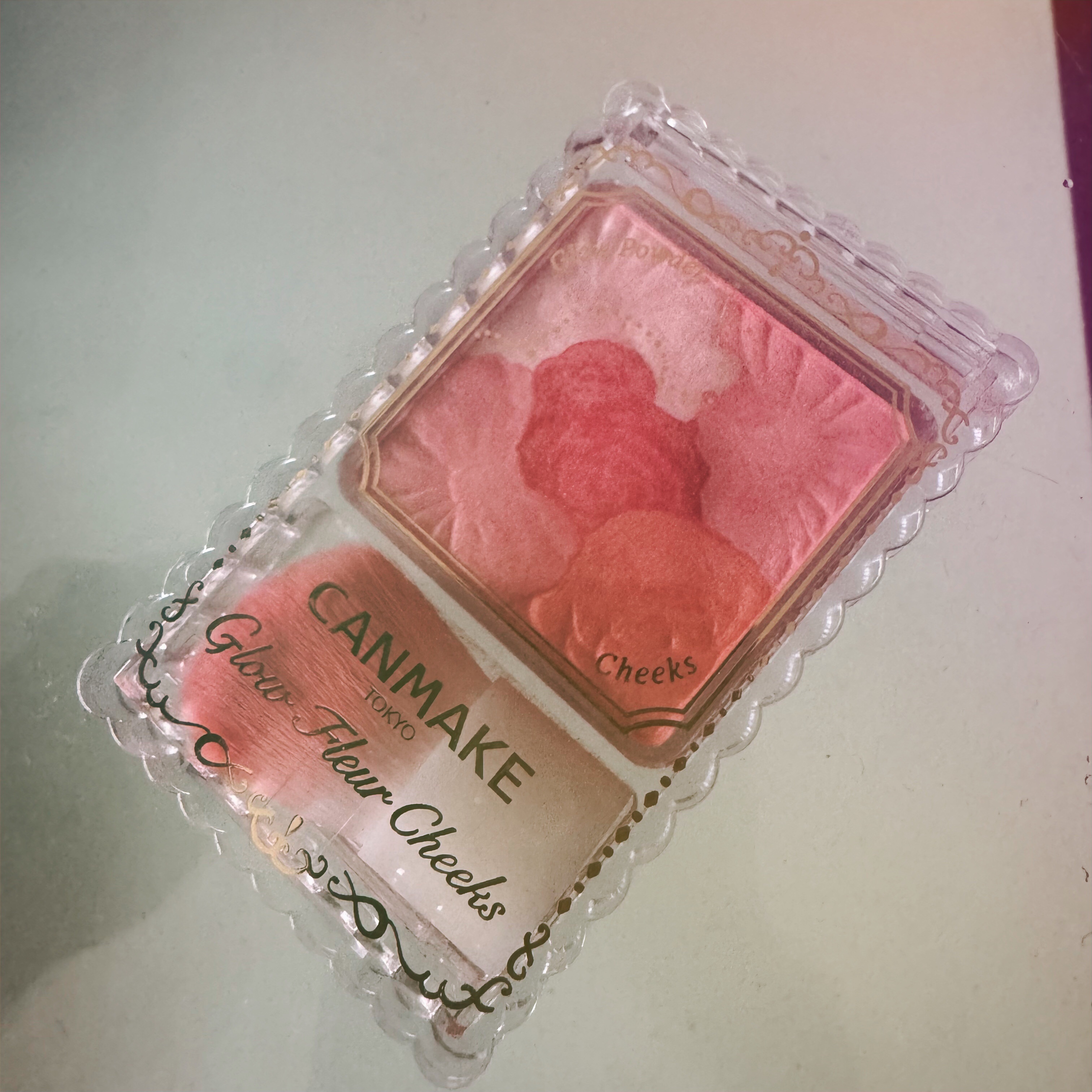 グロウフルールチークス/キャンメイク/パウダーチークを使ったクチコミ（1枚目）