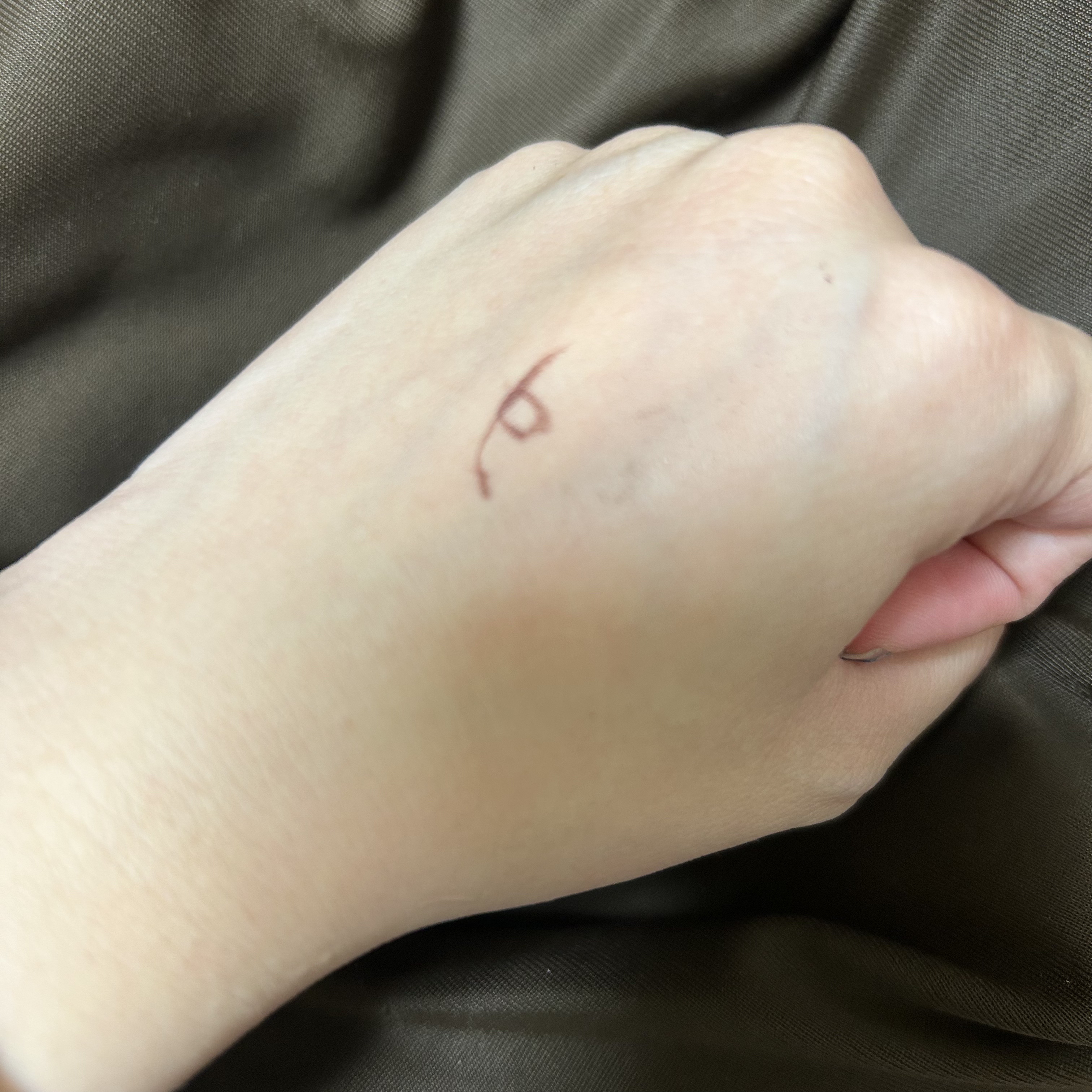 リキッドアイライナーR4/ラブ・ライナー/リキッドアイライナーを使ったクチコミ（2枚目）