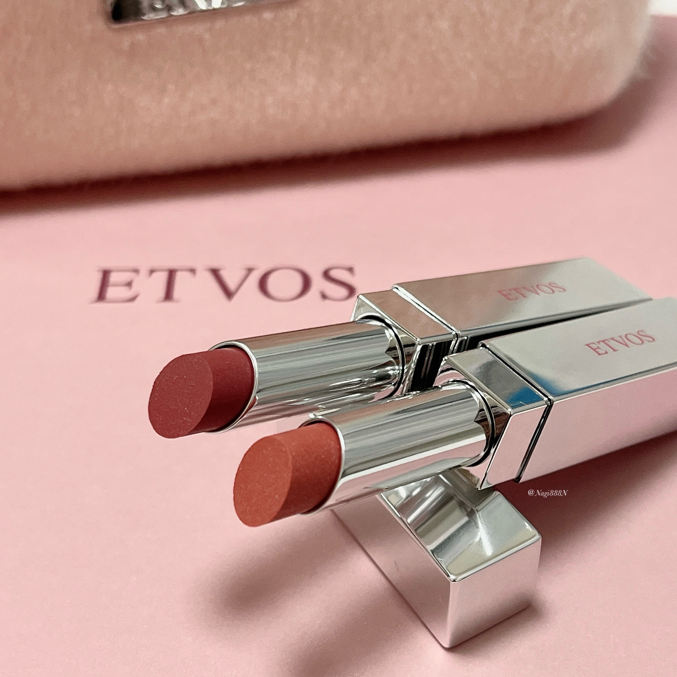 ミネラルウォータリーシャドー/エトヴォス/リキッドアイシャドウを使ったクチコミ（2枚目）