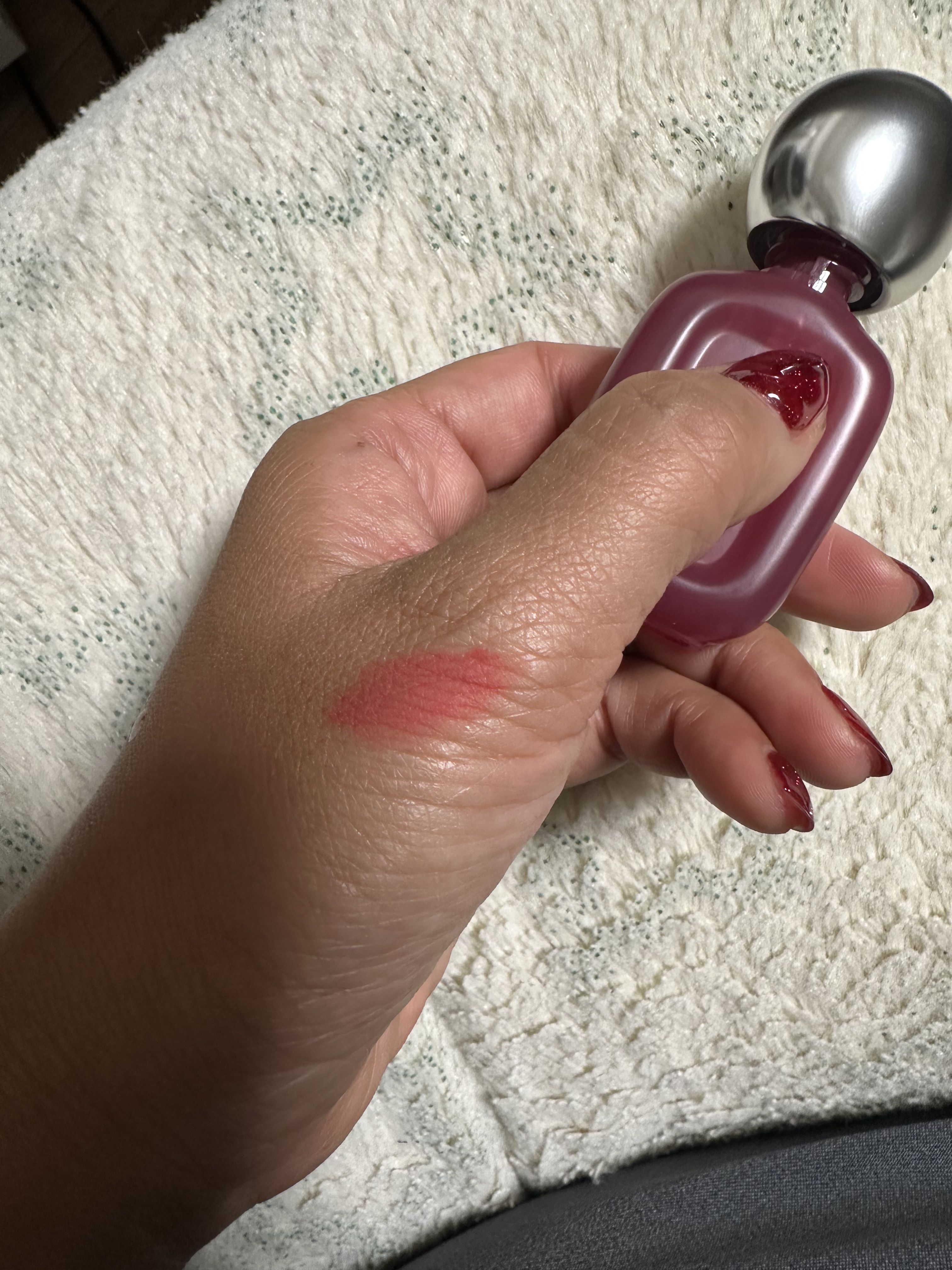 ベア ベルベット ティント 303 グアバコーラル/Coralhaze/リップティントを使ったクチコミ（2枚目）