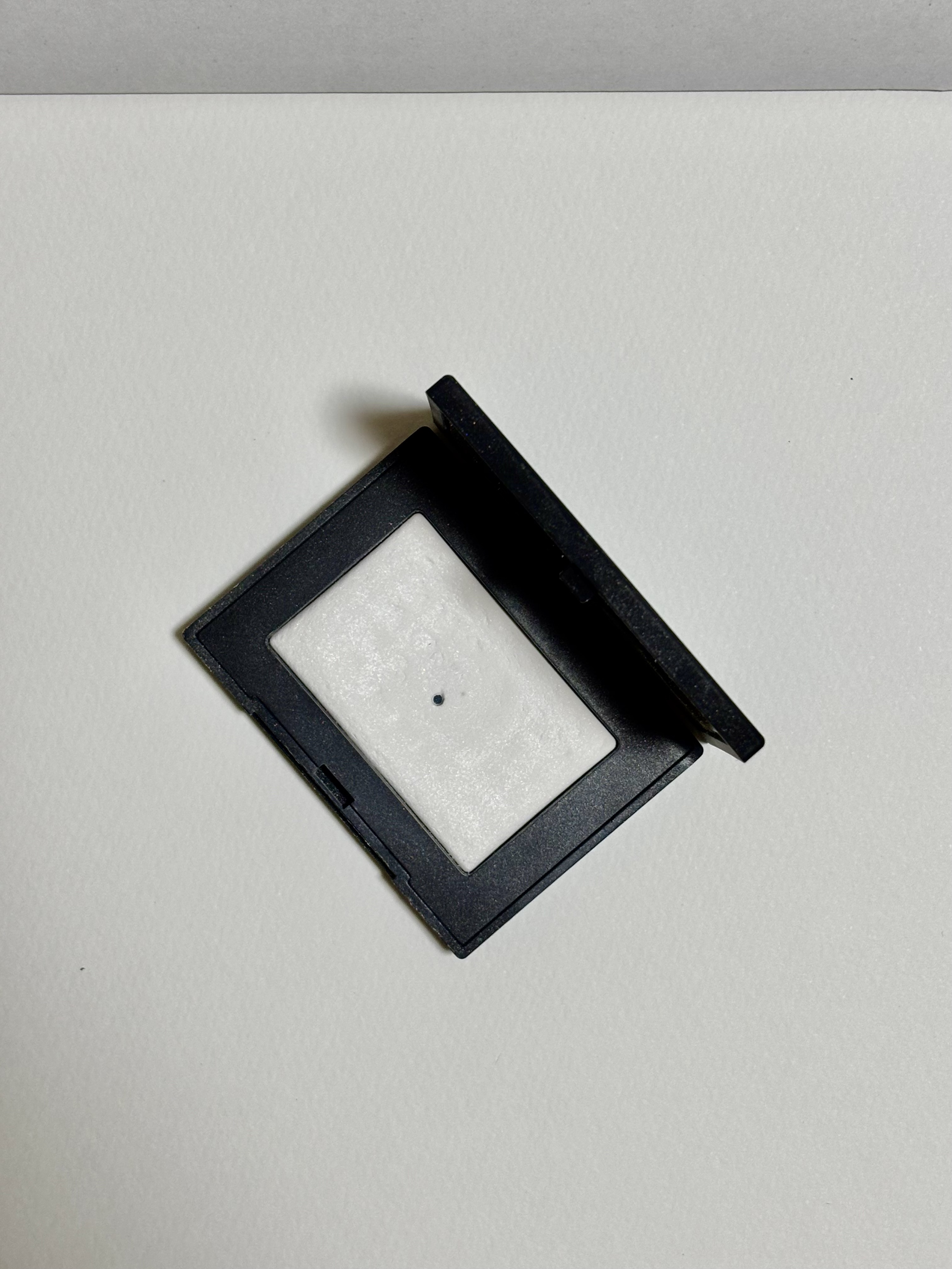 ライトリフレクティングセッティングパウダー　プレスト　N ミニ 02415/NARS/プレストパウダーを使ったクチコミ（2枚目）