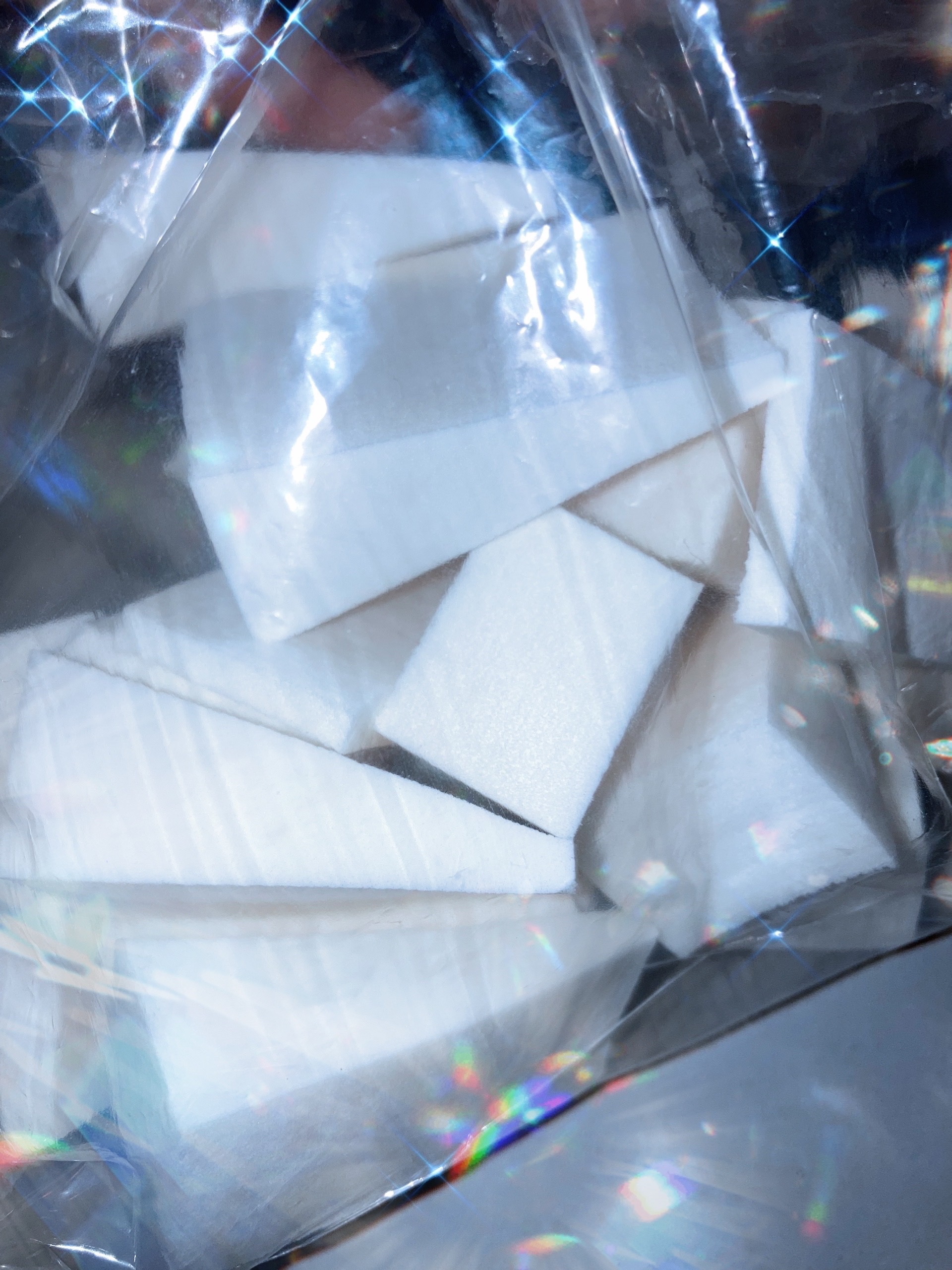 メイクアップスポンジバリューパック13P ウェッジ/DAISO/パフ・スポンジを使ったクチコミ（1枚目）