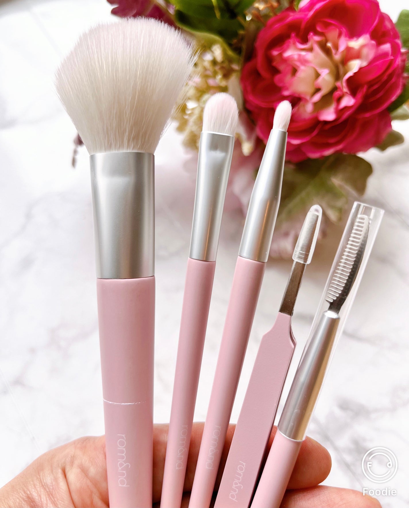 ロムアンド涙袋ポイントブラシ/rom&nd/メイクブラシを使ったクチコミ(2枚目)